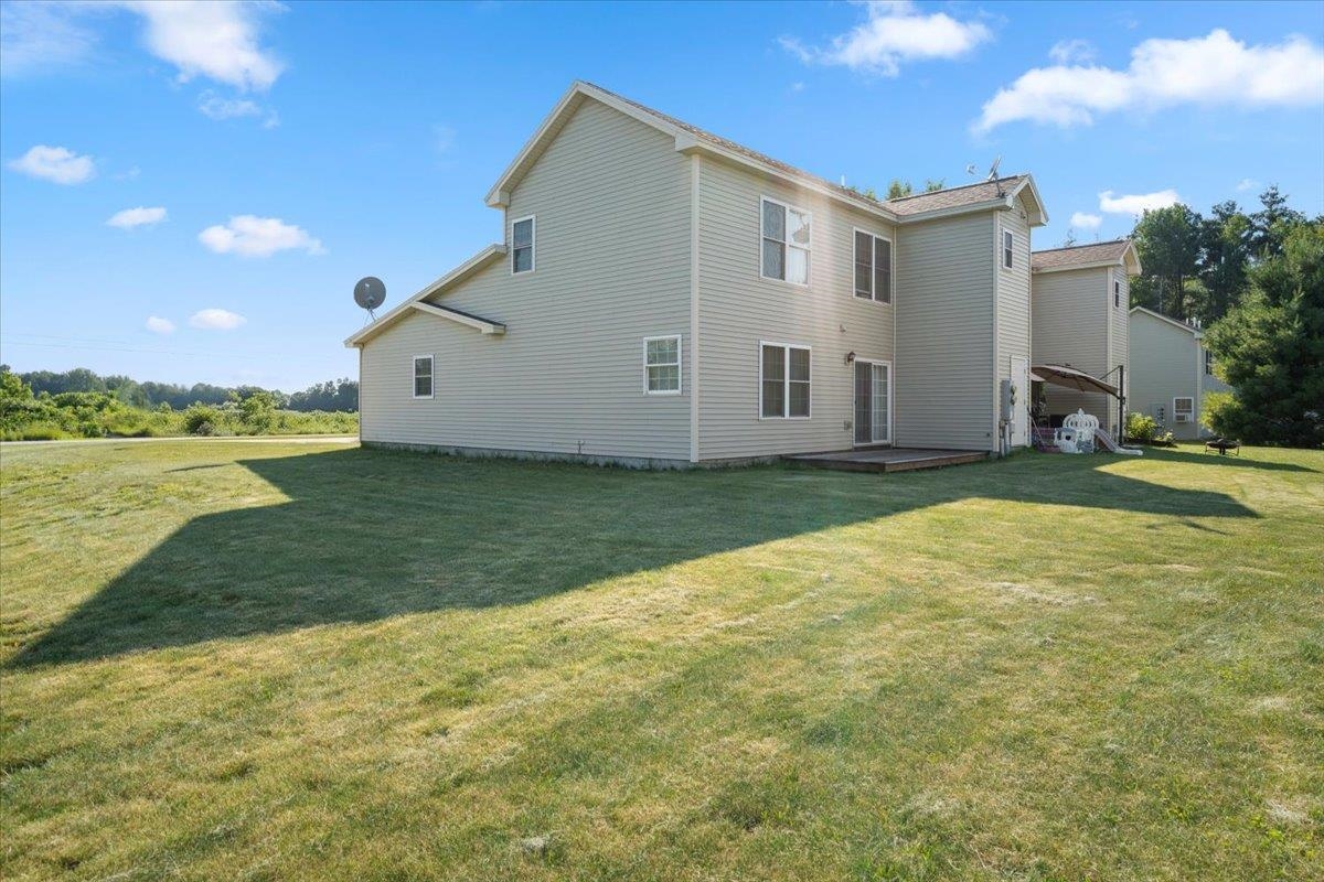 1002 Cook Road Property Photo 4