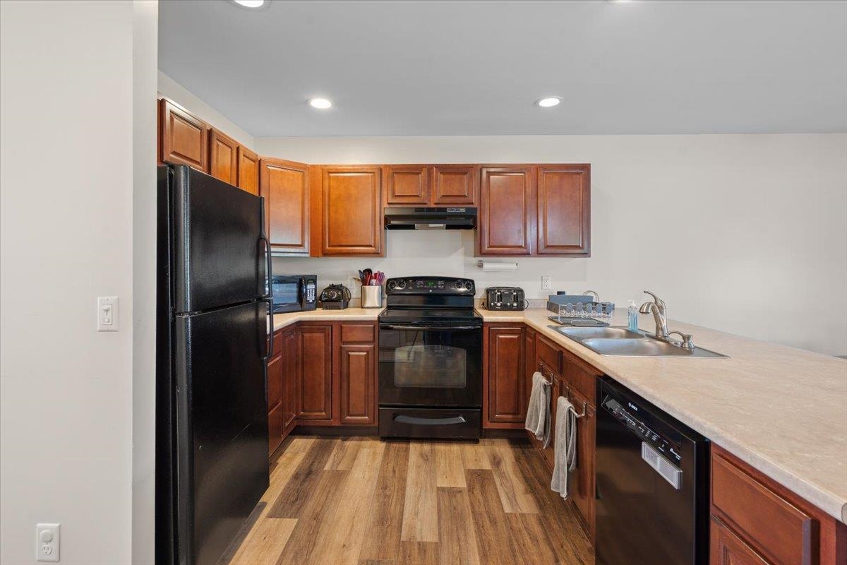 1002 Cook Road Property Photo 11