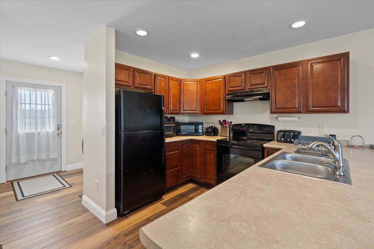 1002 Cook Road Property Photo 12