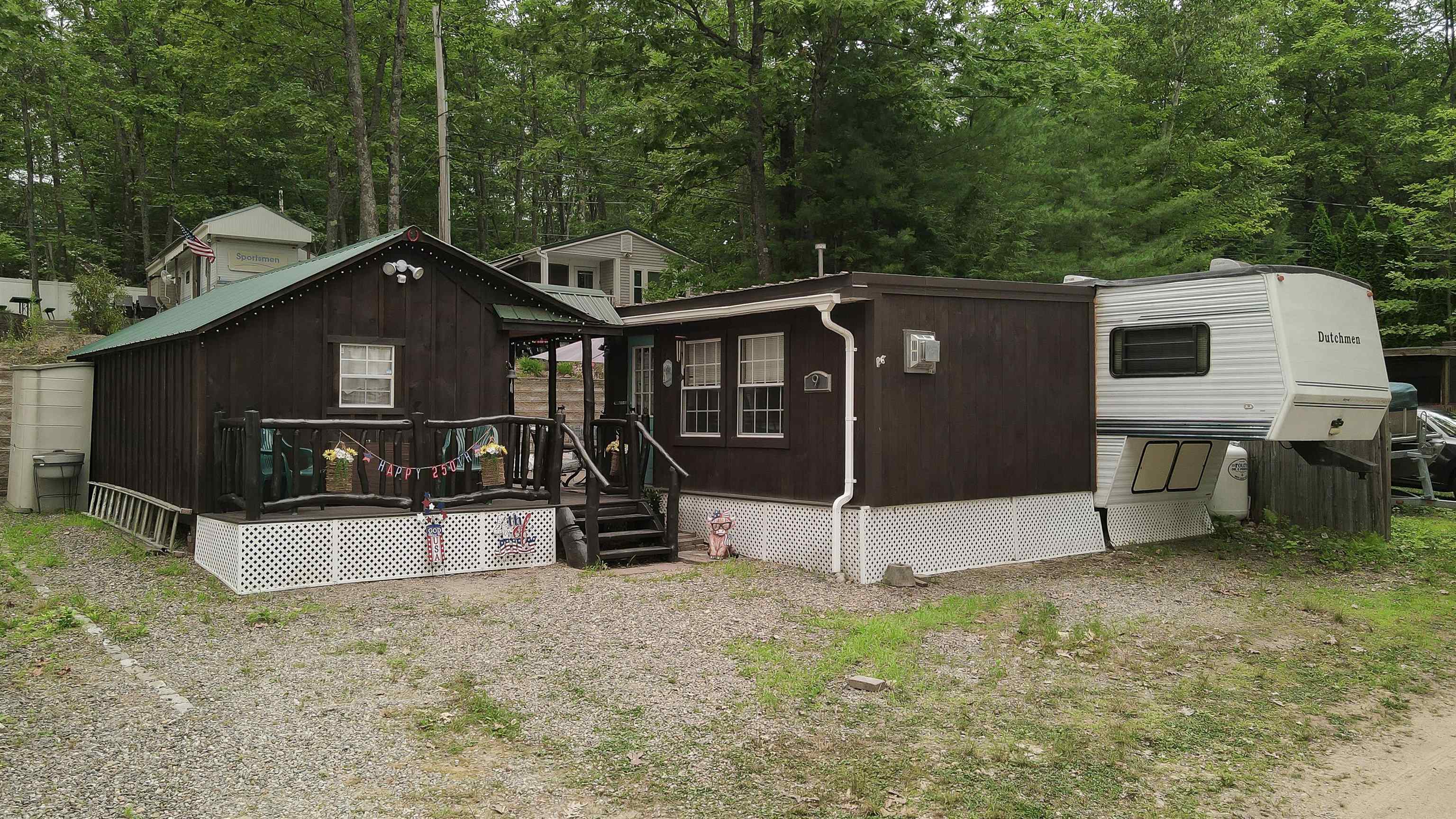 9 Eagle Drive Property Photo 1