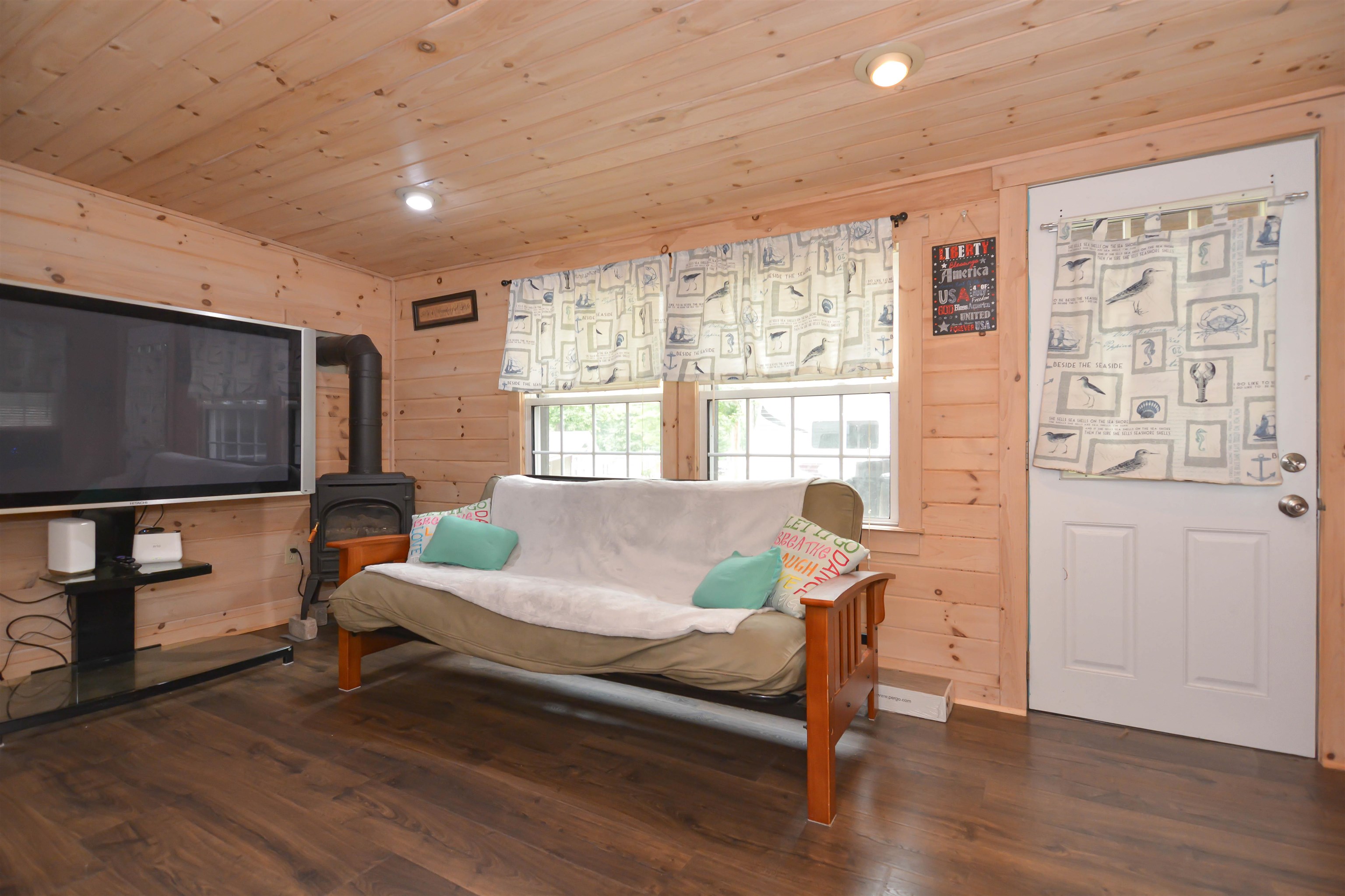 9 Eagle Drive Property Photo 4