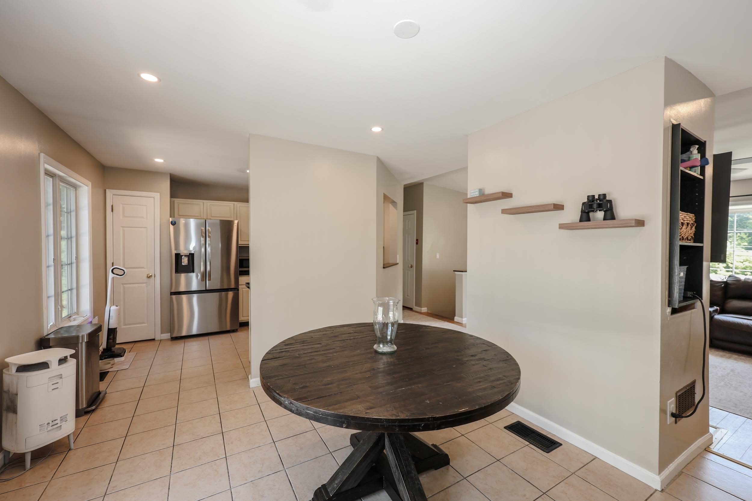 8 Riverside Drive Property Photo 13