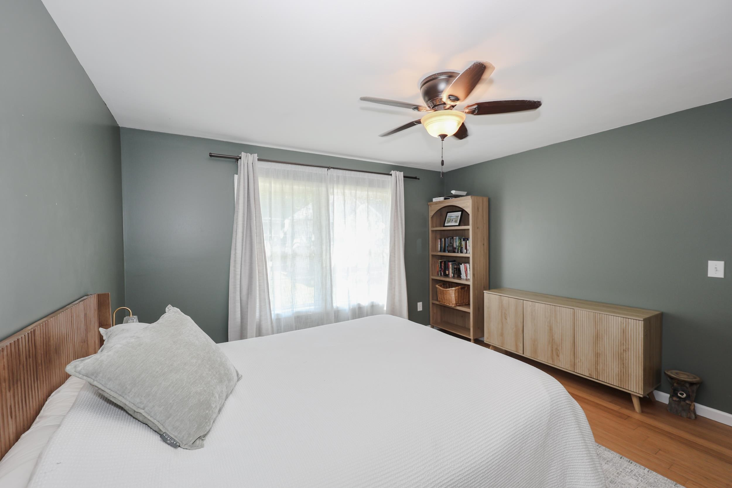 8 Riverside Drive Property Photo 21