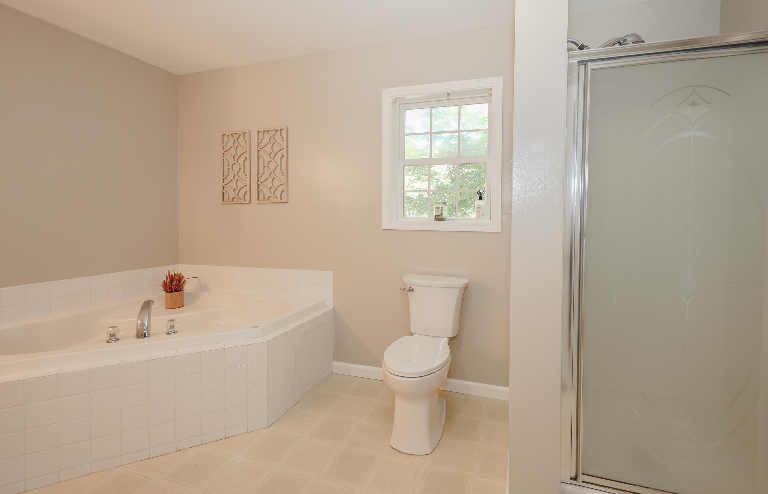 8 Riverside Drive Property Photo 24