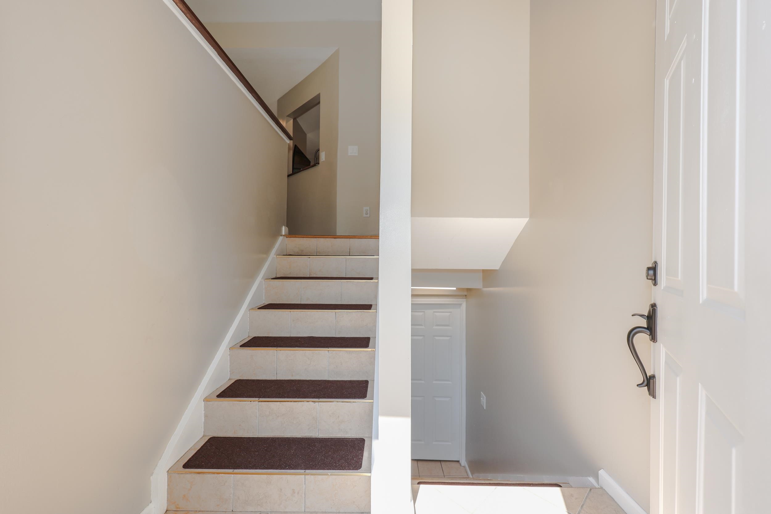 8 Riverside Drive Property Photo 33