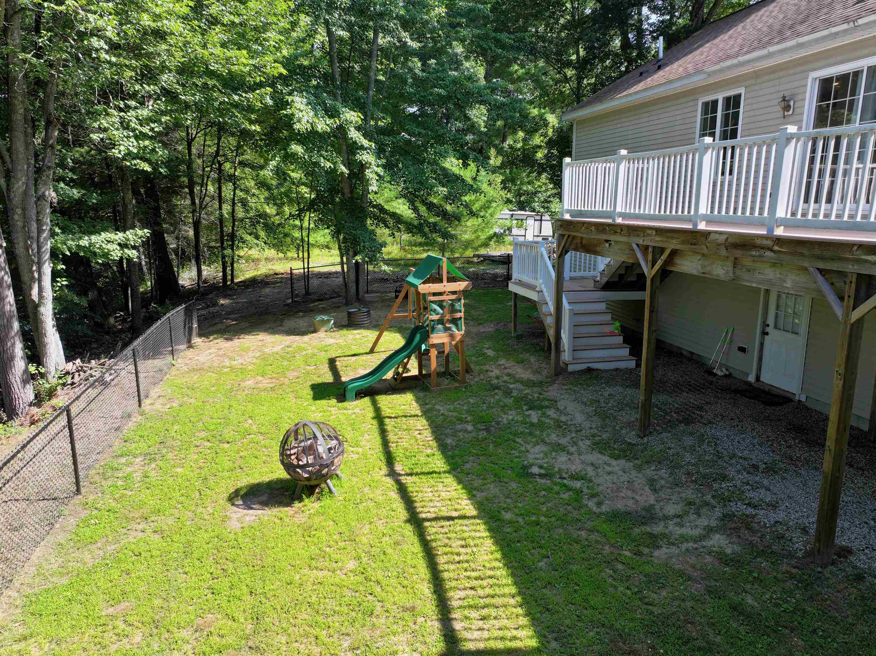 8 Riverside Drive Property Photo 49