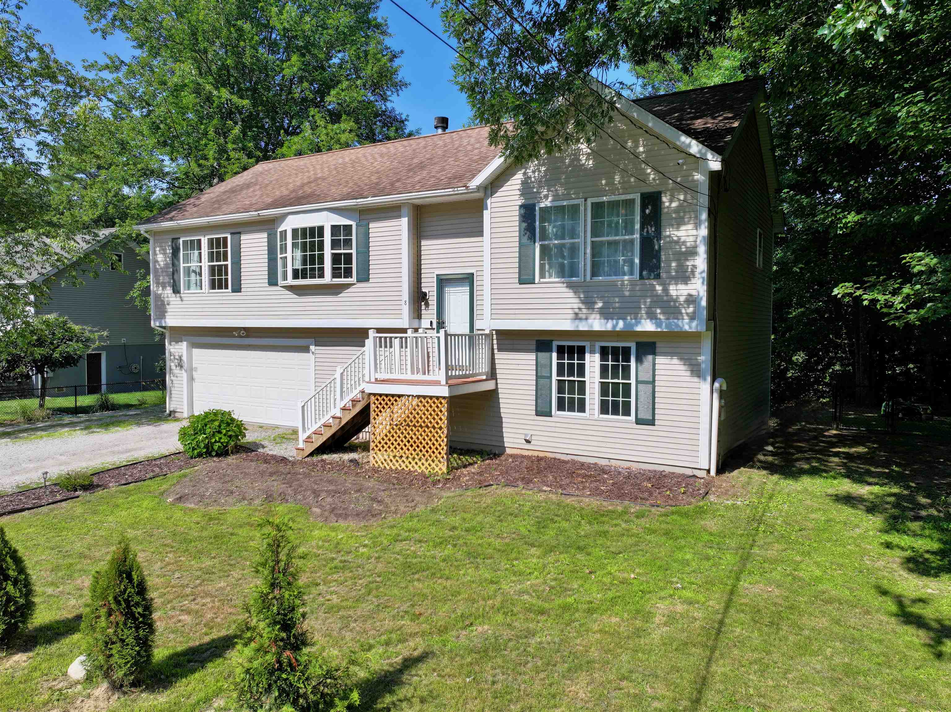 8 Riverside Drive Property Photo 59