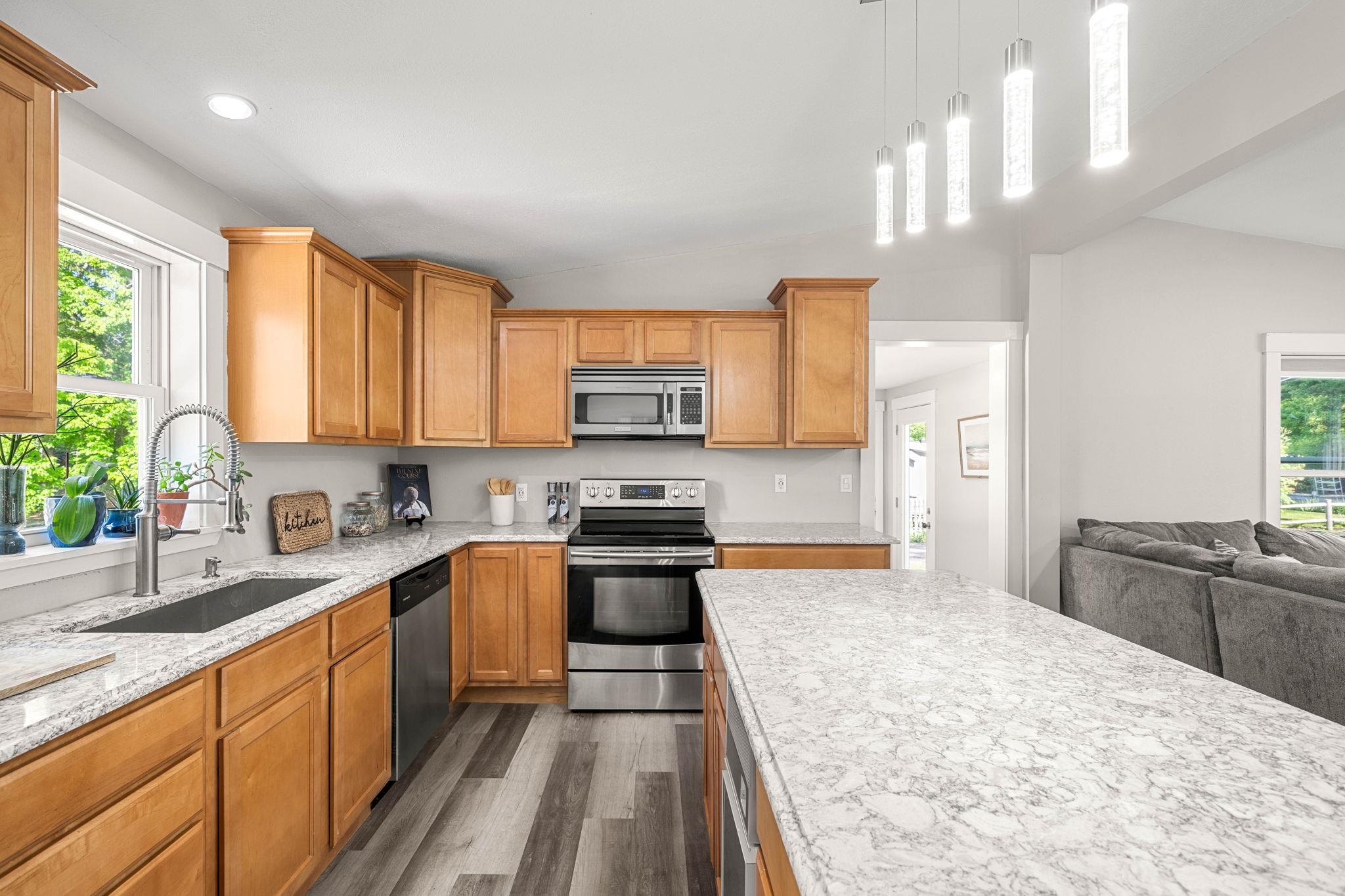 102 Kimball Road Property Photo 21