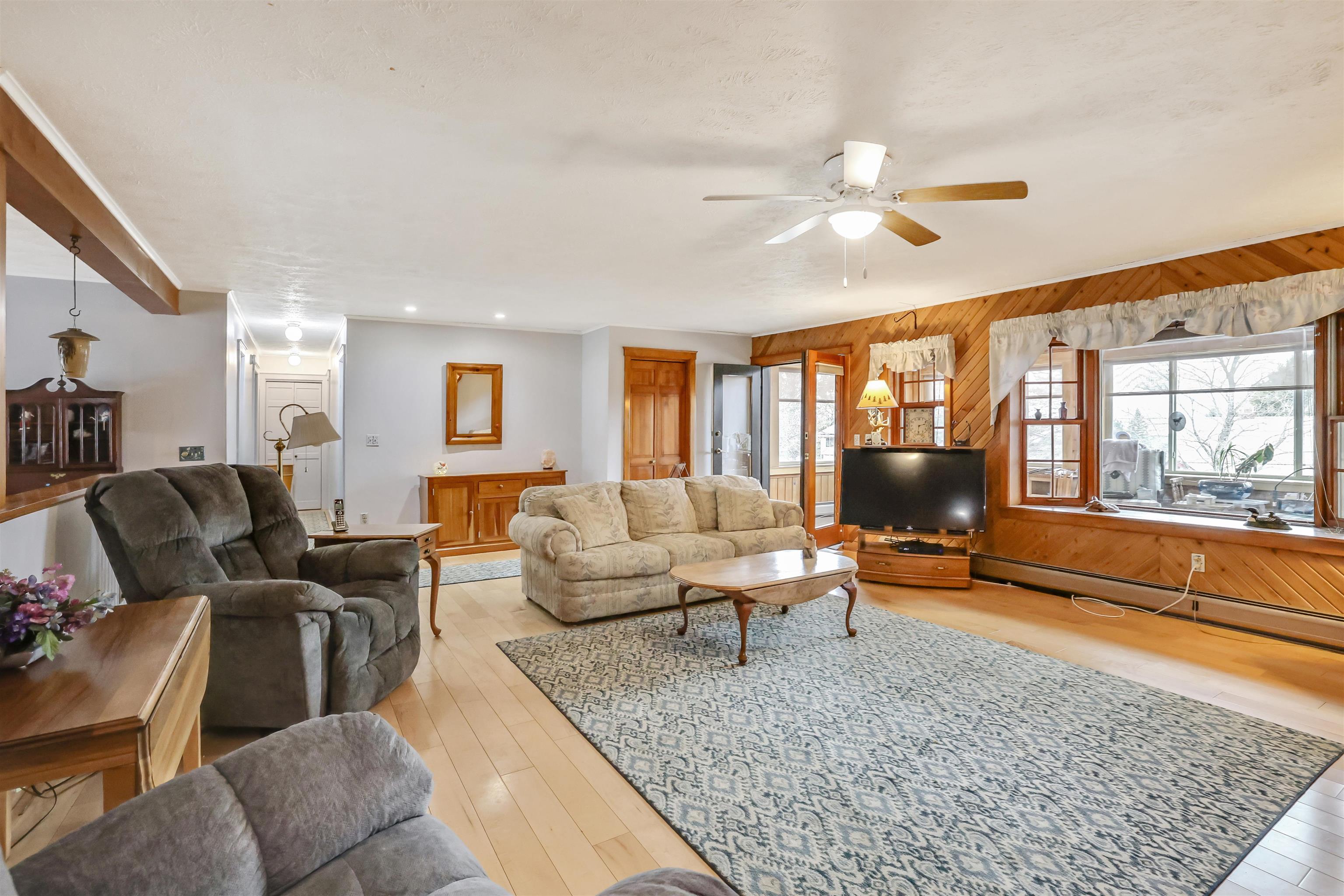 1457 Ridge Hill Drive Property Photo 14