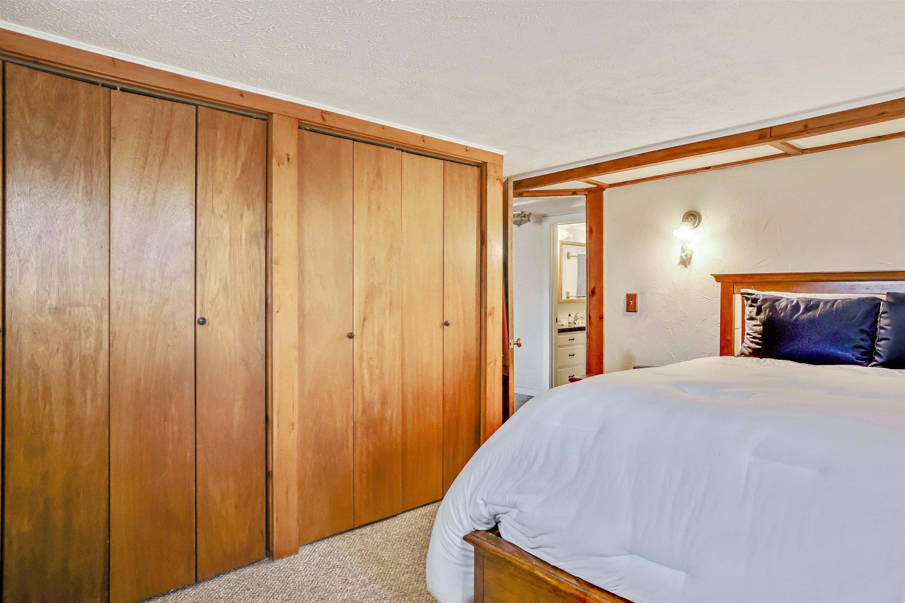 1457 Ridge Hill Drive Property Photo 43