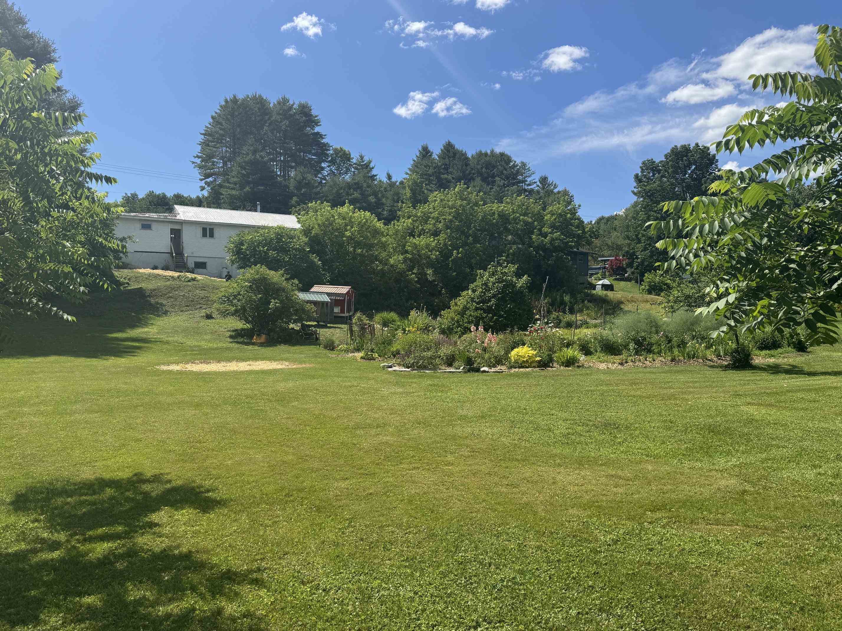663 Elm Street Property Photo 11