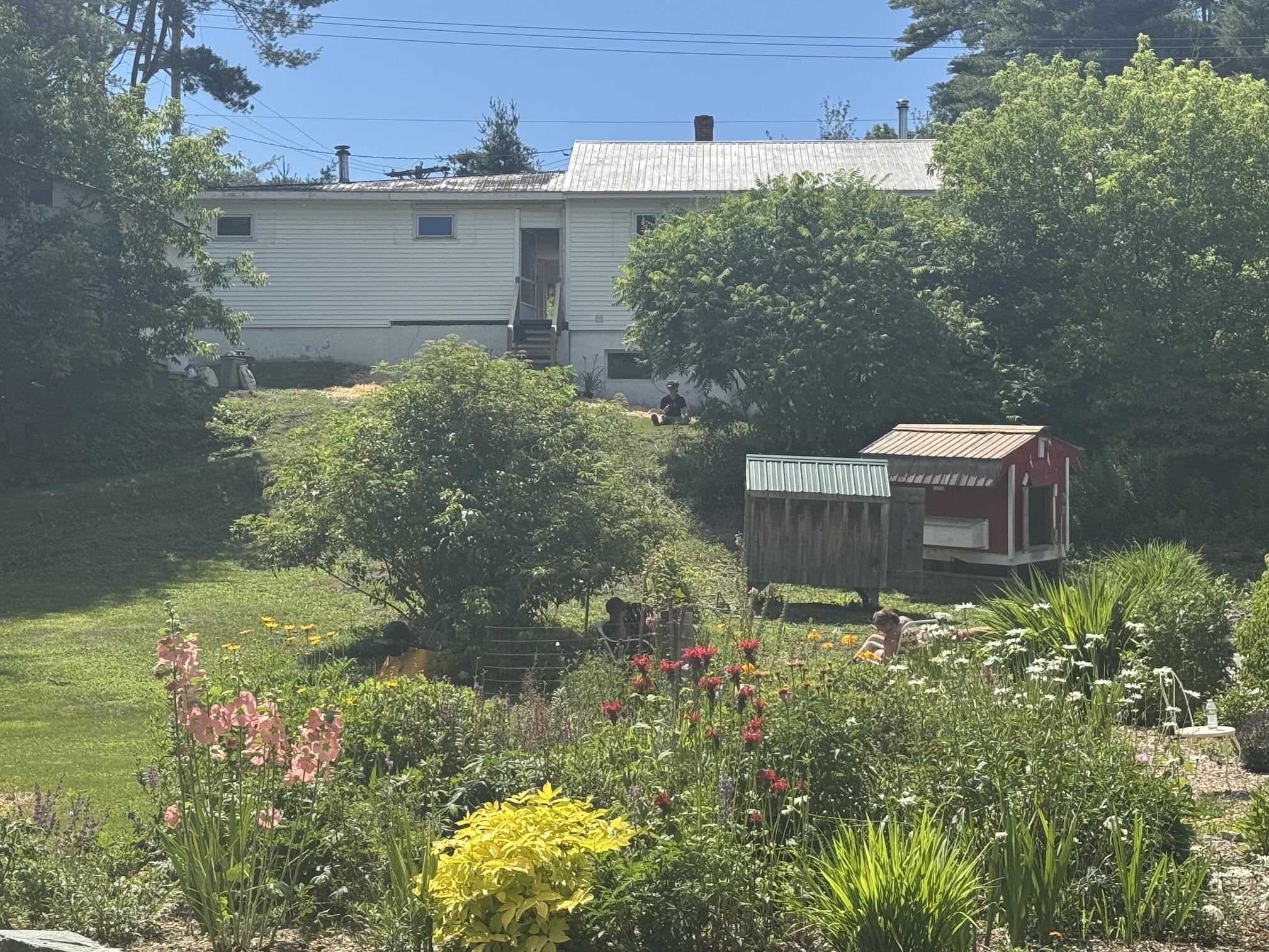 663 Elm Street Property Photo 14