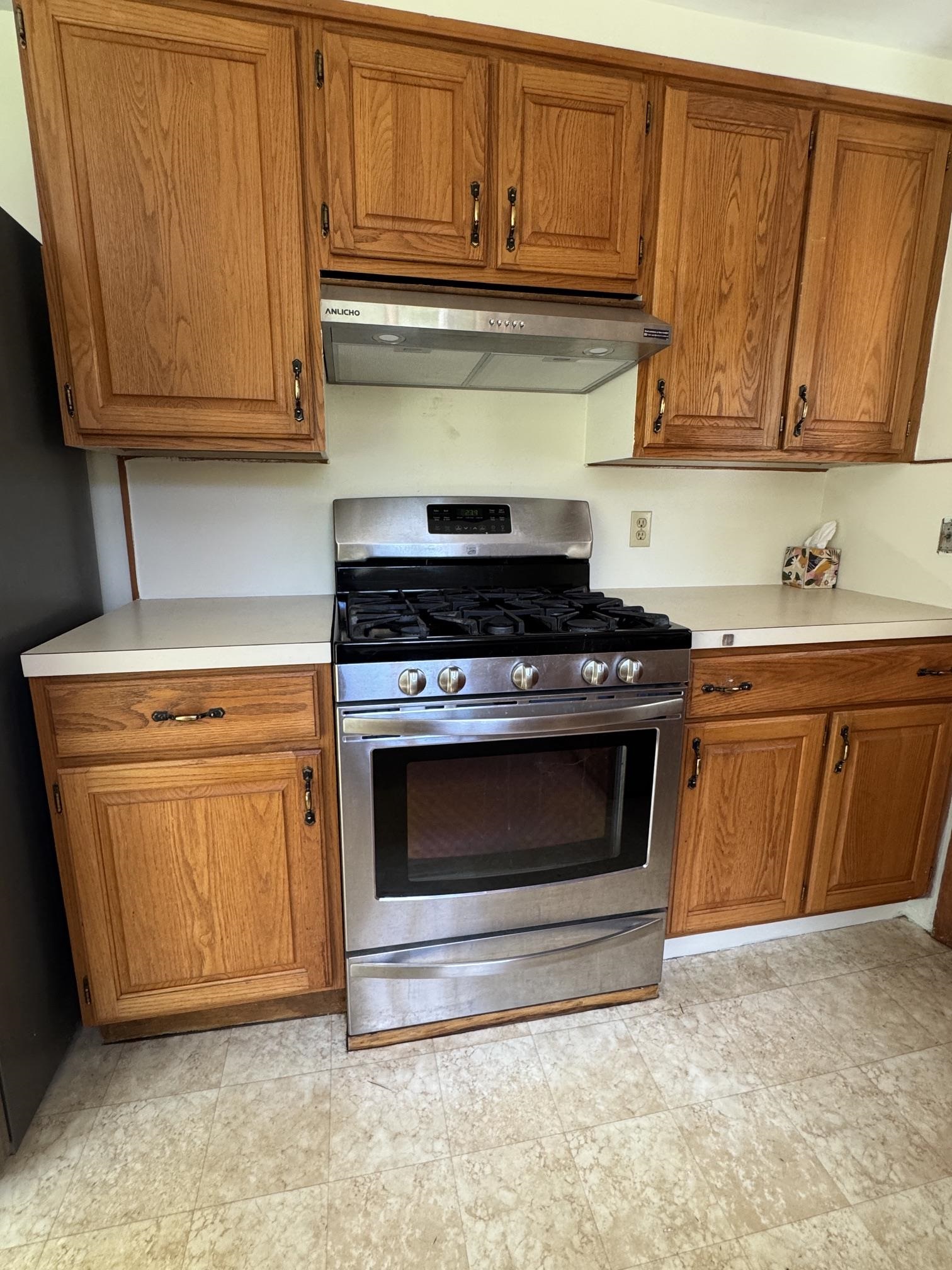 663 Elm Street Property Photo 21