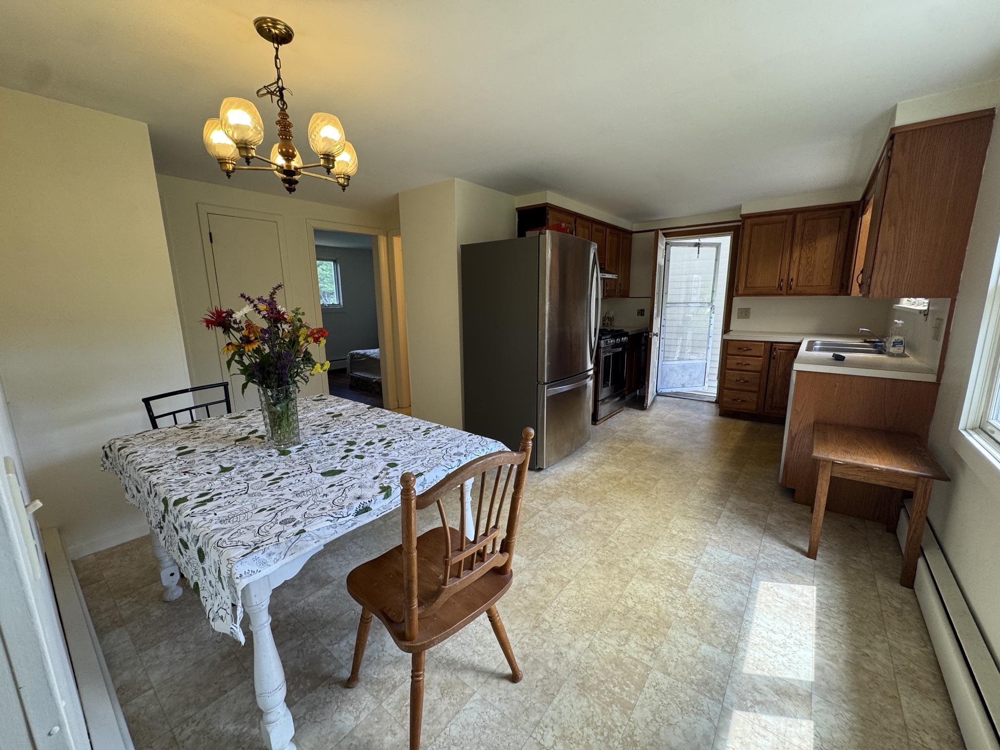 663 Elm Street Property Photo 22