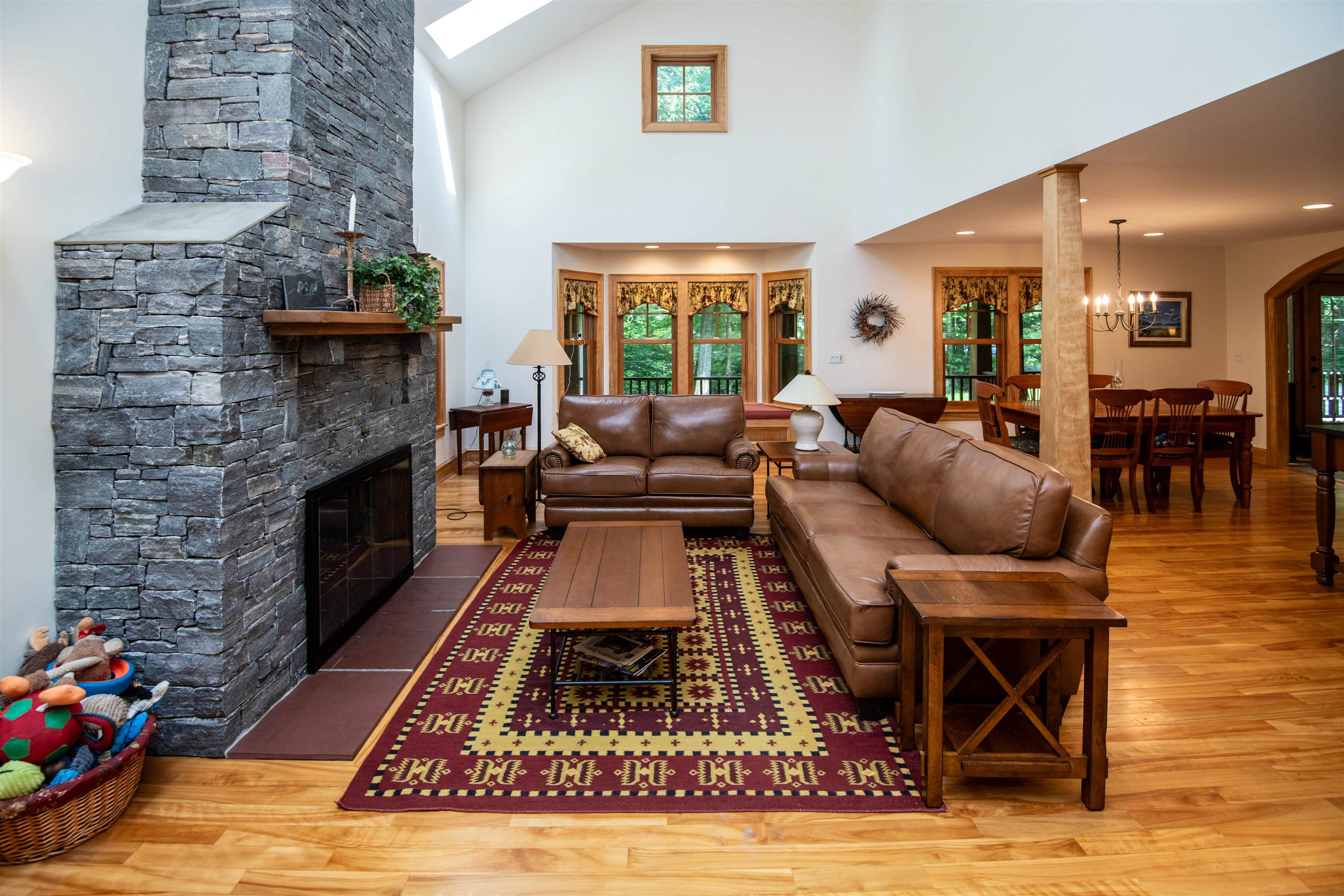 182 Farm Ridge Road Property Photo 4