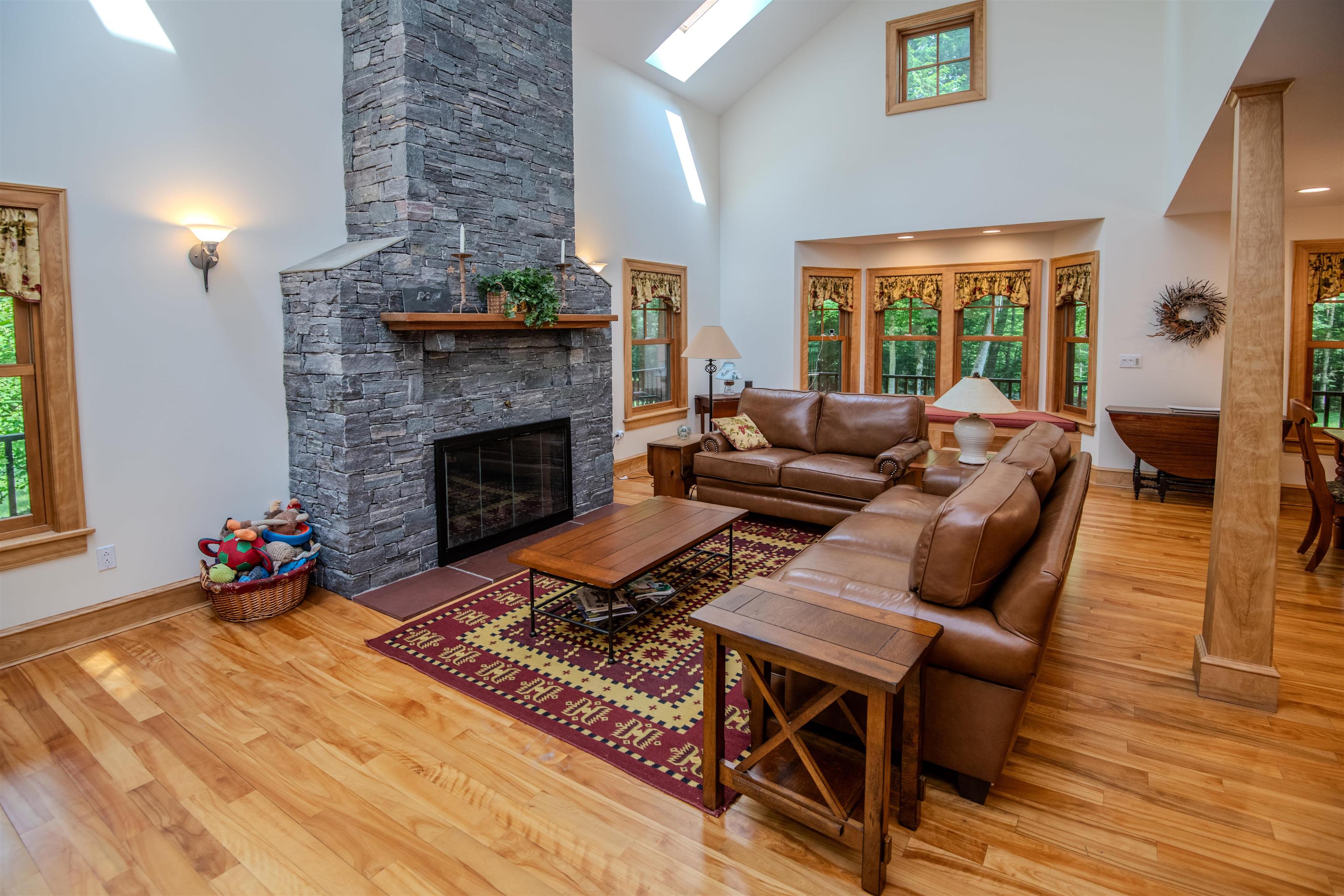 182 Farm Ridge Road Property Photo 6