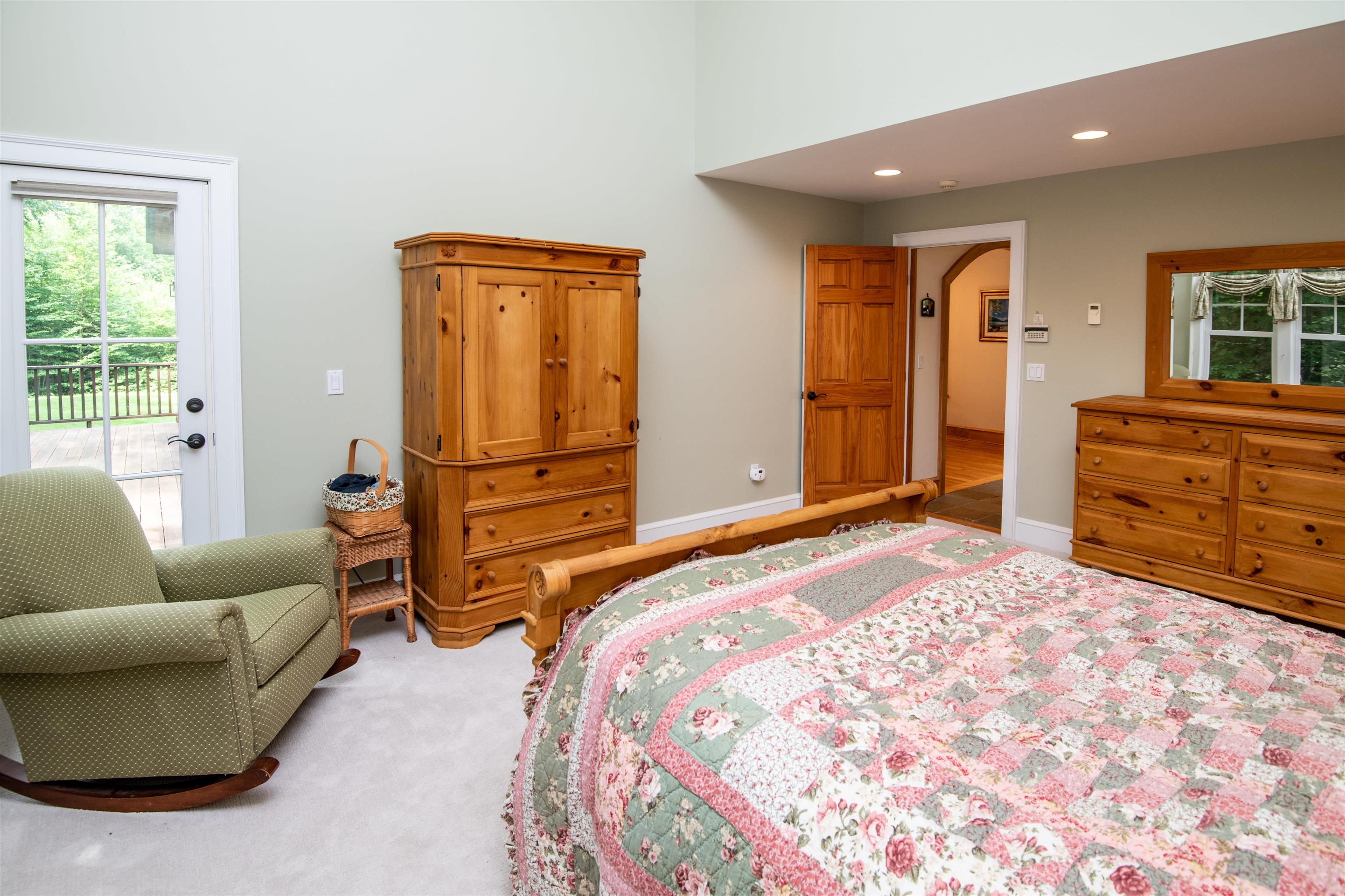 182 Farm Ridge Road Property Photo 18