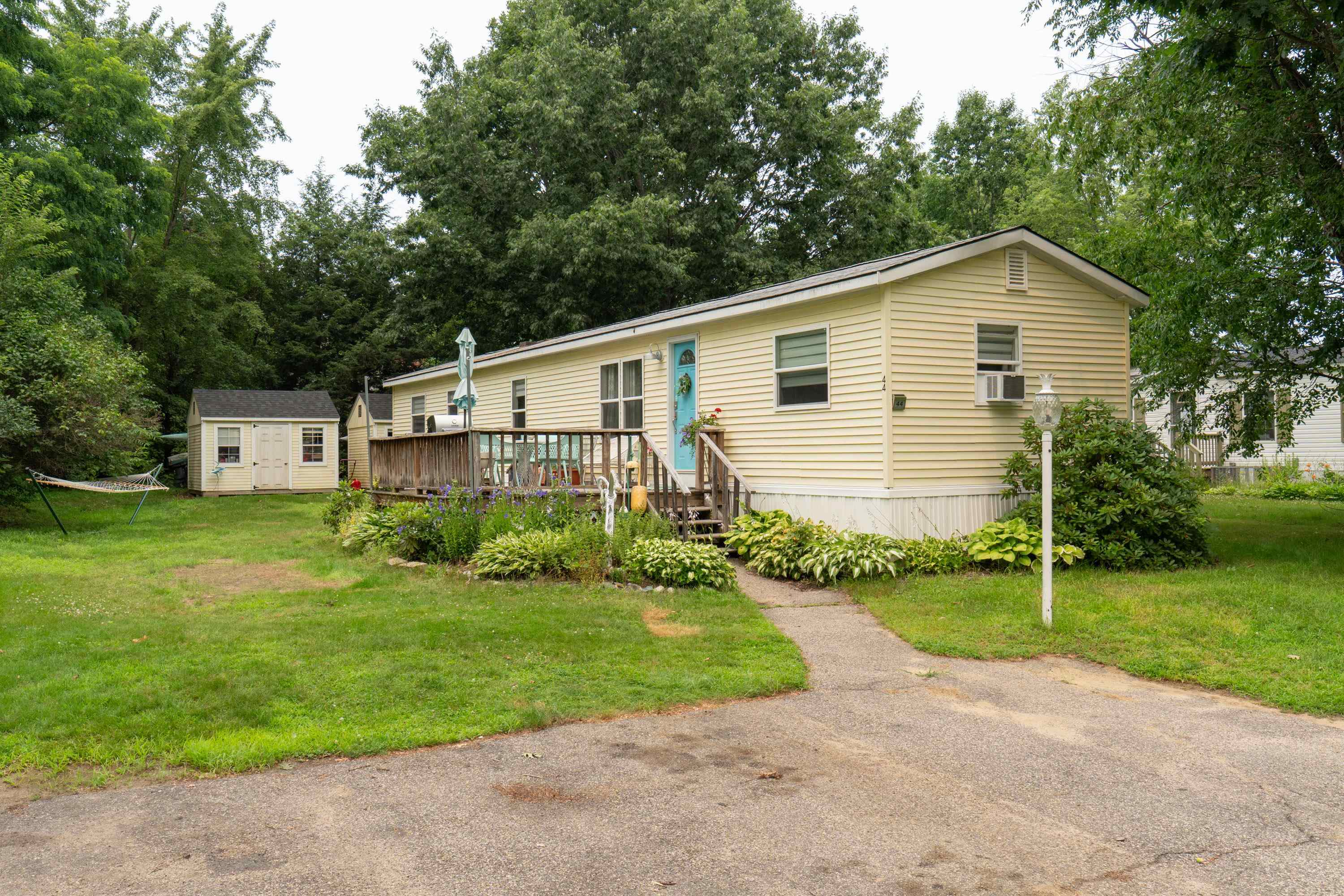 44 Donna Drive Property Photo 1