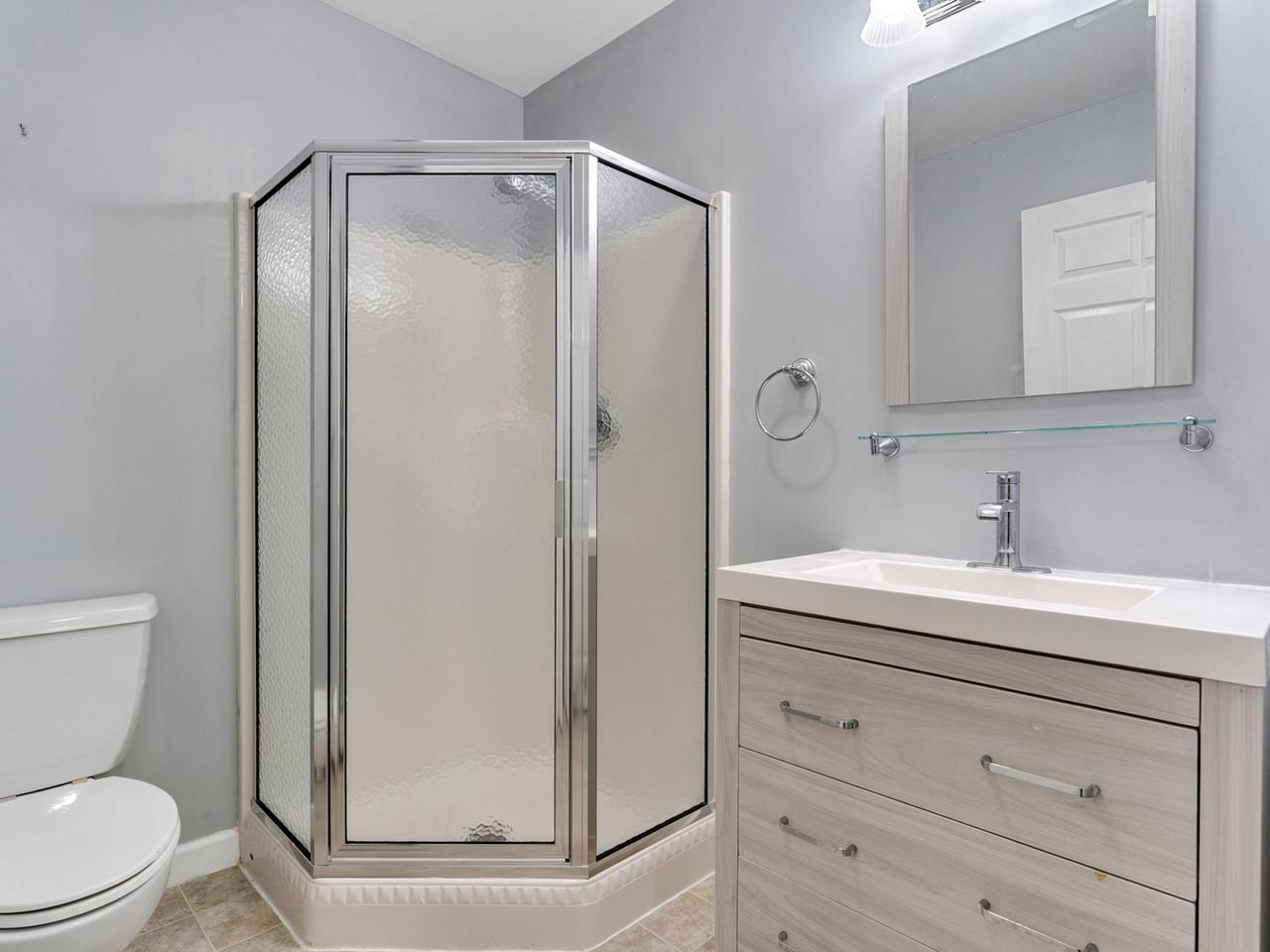 19 Irene Avenue Property Photo 26