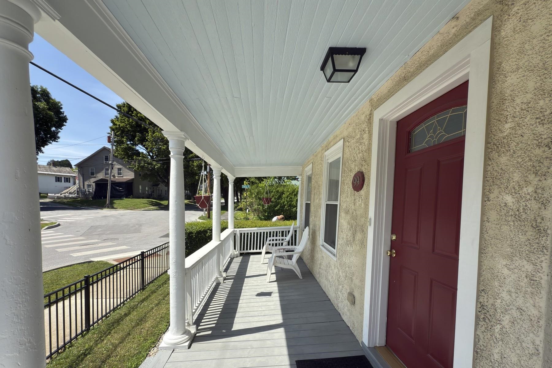 99 Franklin Street Property Photo 6
