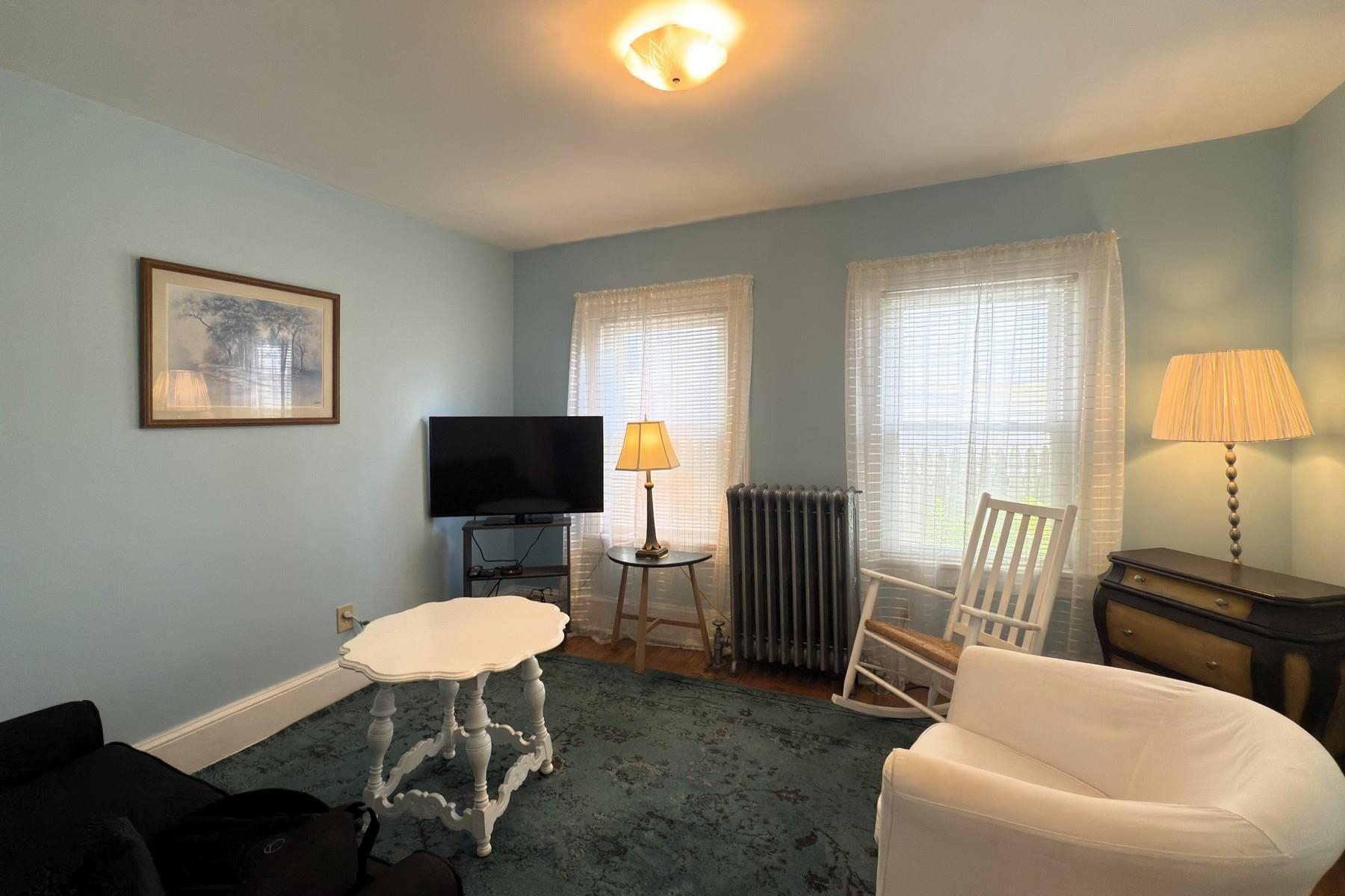 99 Franklin Street Property Photo 18