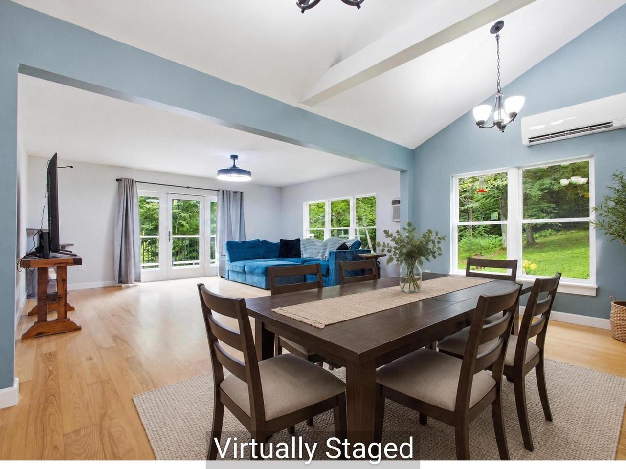 1093 East Hill Road Property Photo 4