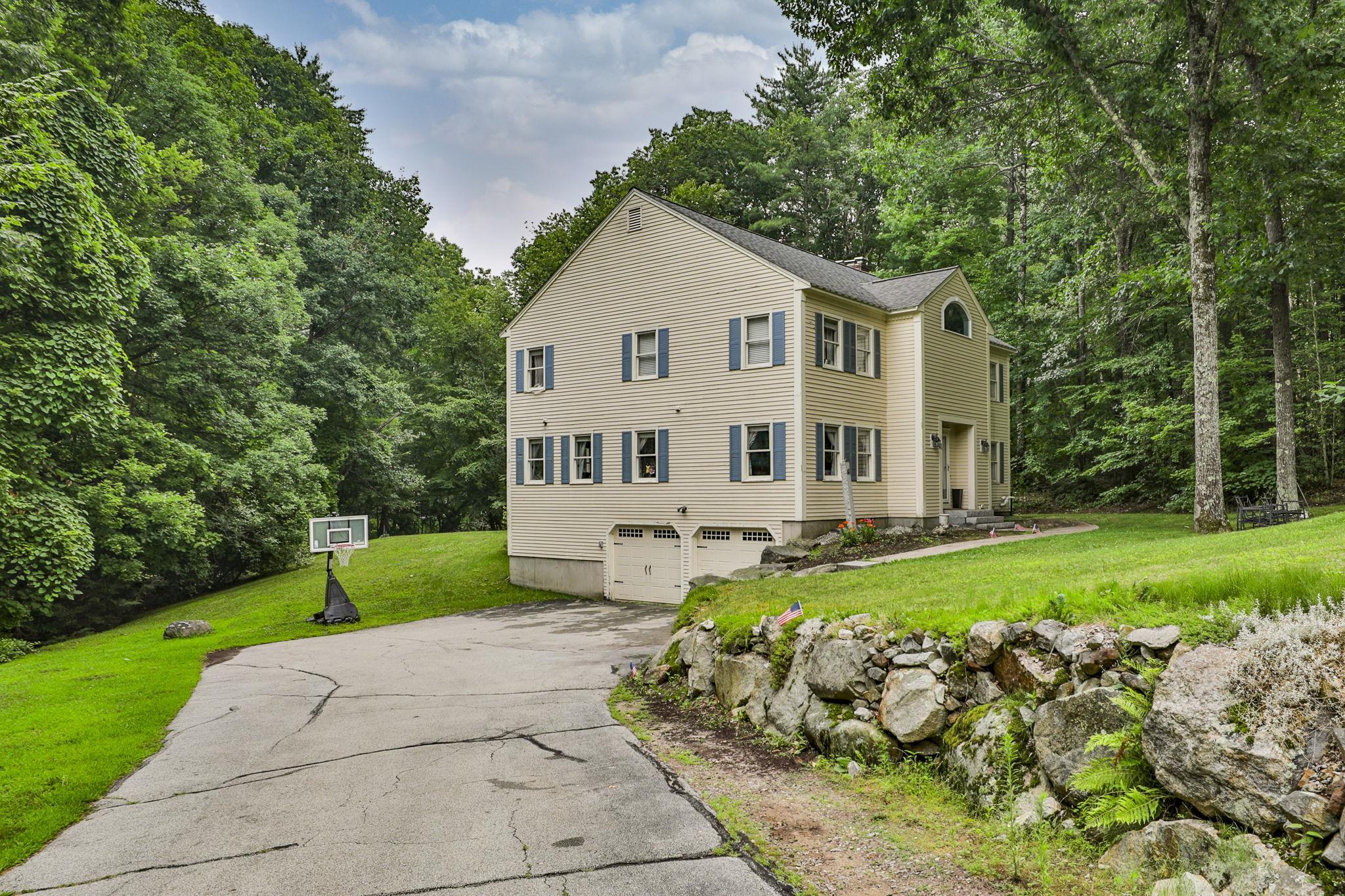 41 Wellesley Drive Property Photo 1