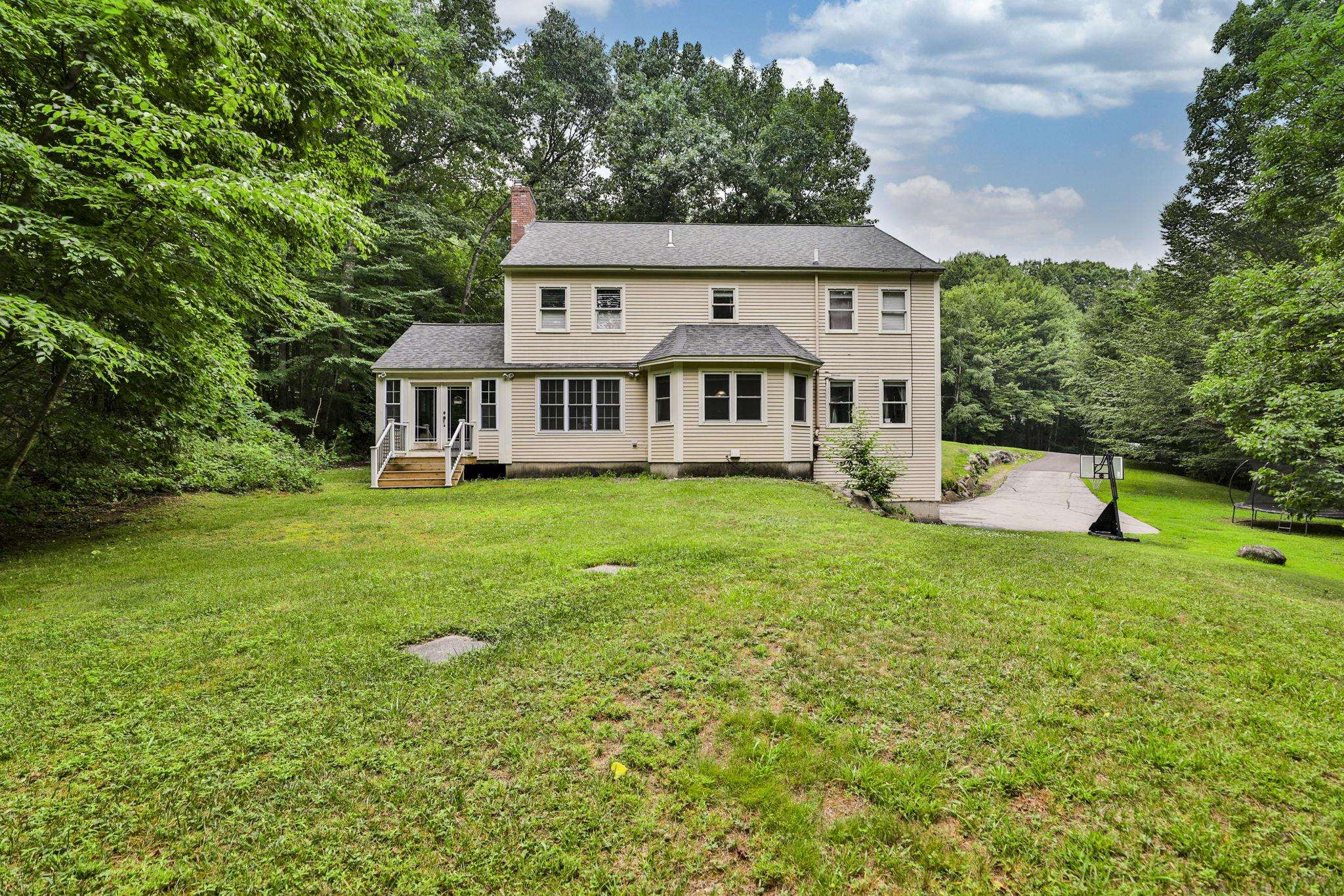 41 Wellesley Drive Property Photo 5
