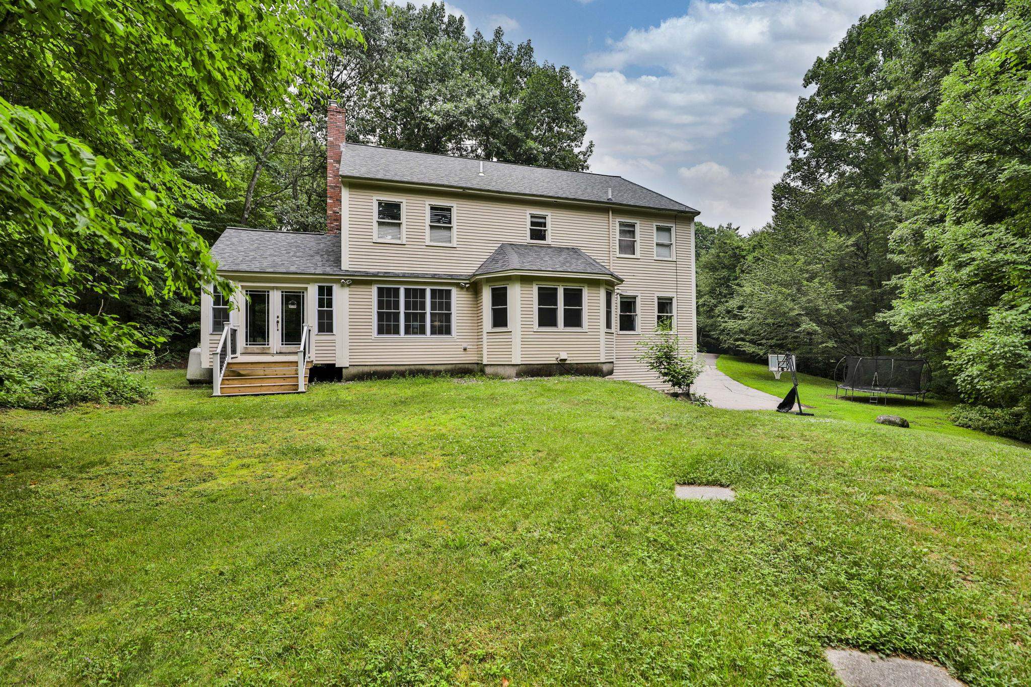 41 Wellesley Drive Property Photo 6