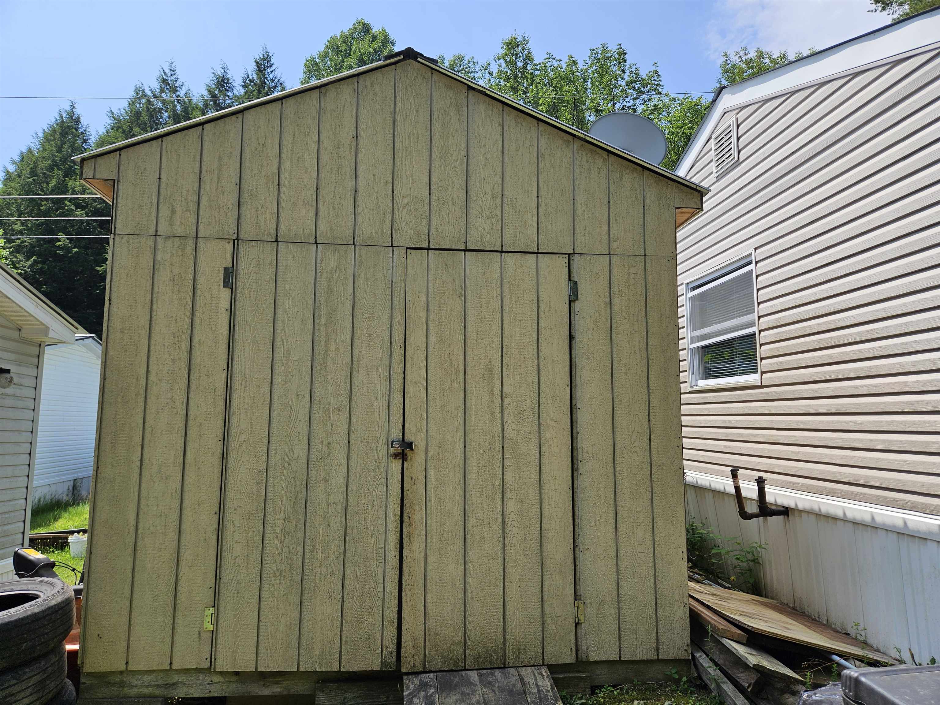 245 Lazy Brook Drive Property Photo 8