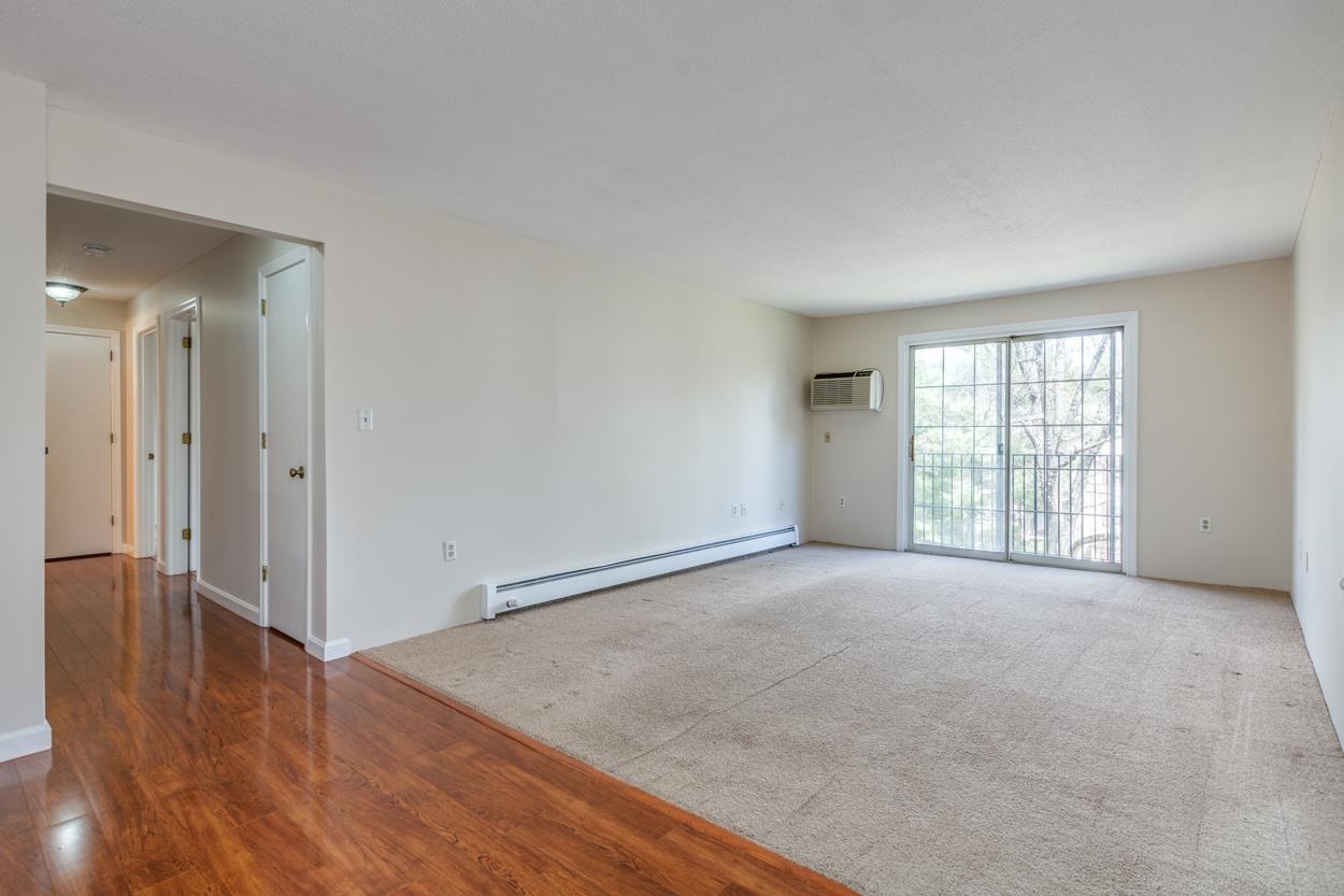 3 Autumn Leaf Drive Property Photo 9