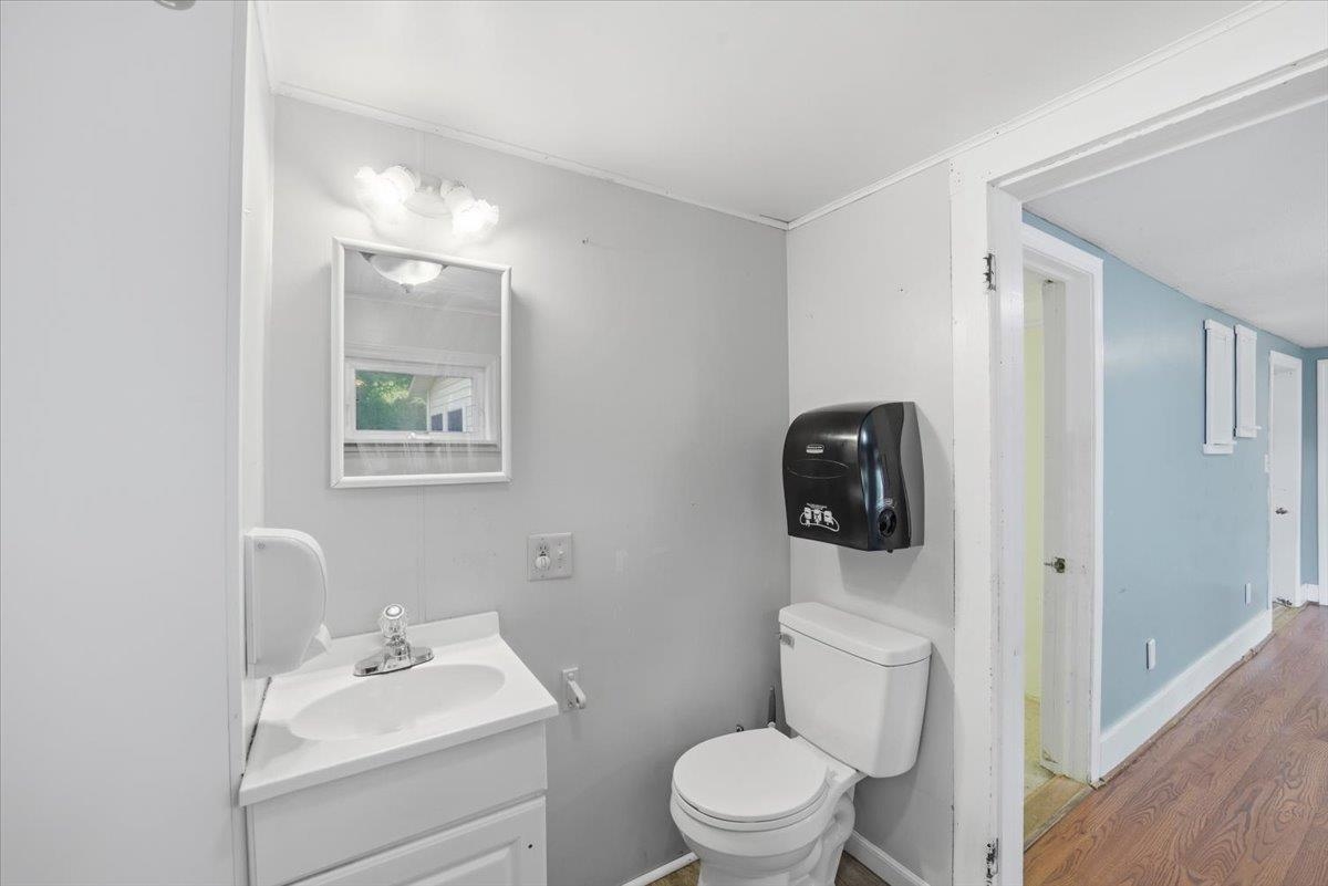 1815 Main Street Property Photo 19