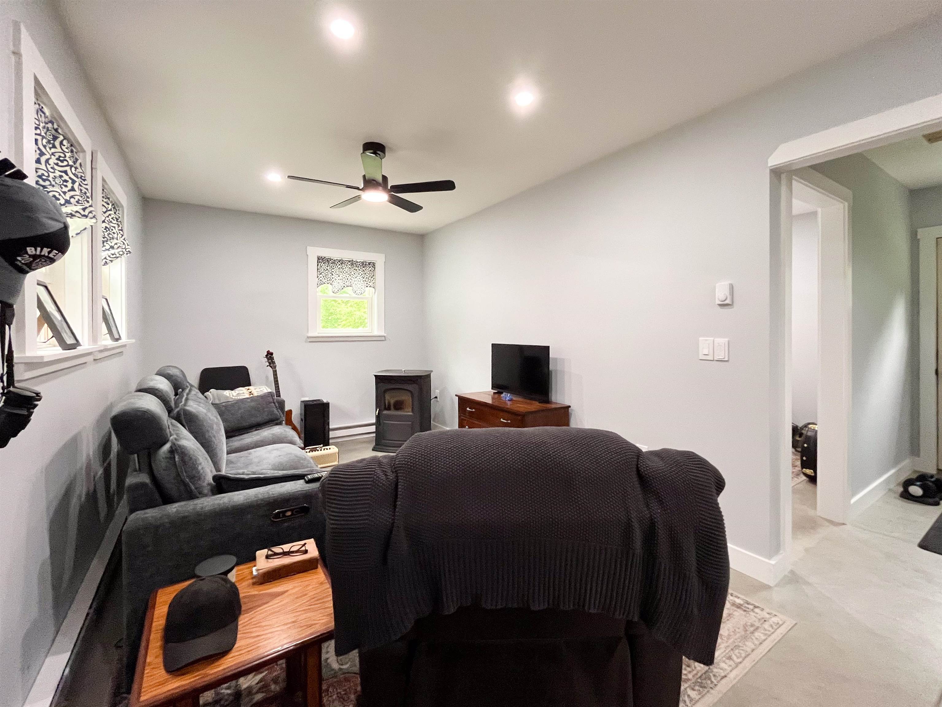 146 Lang Road Property Photo 18