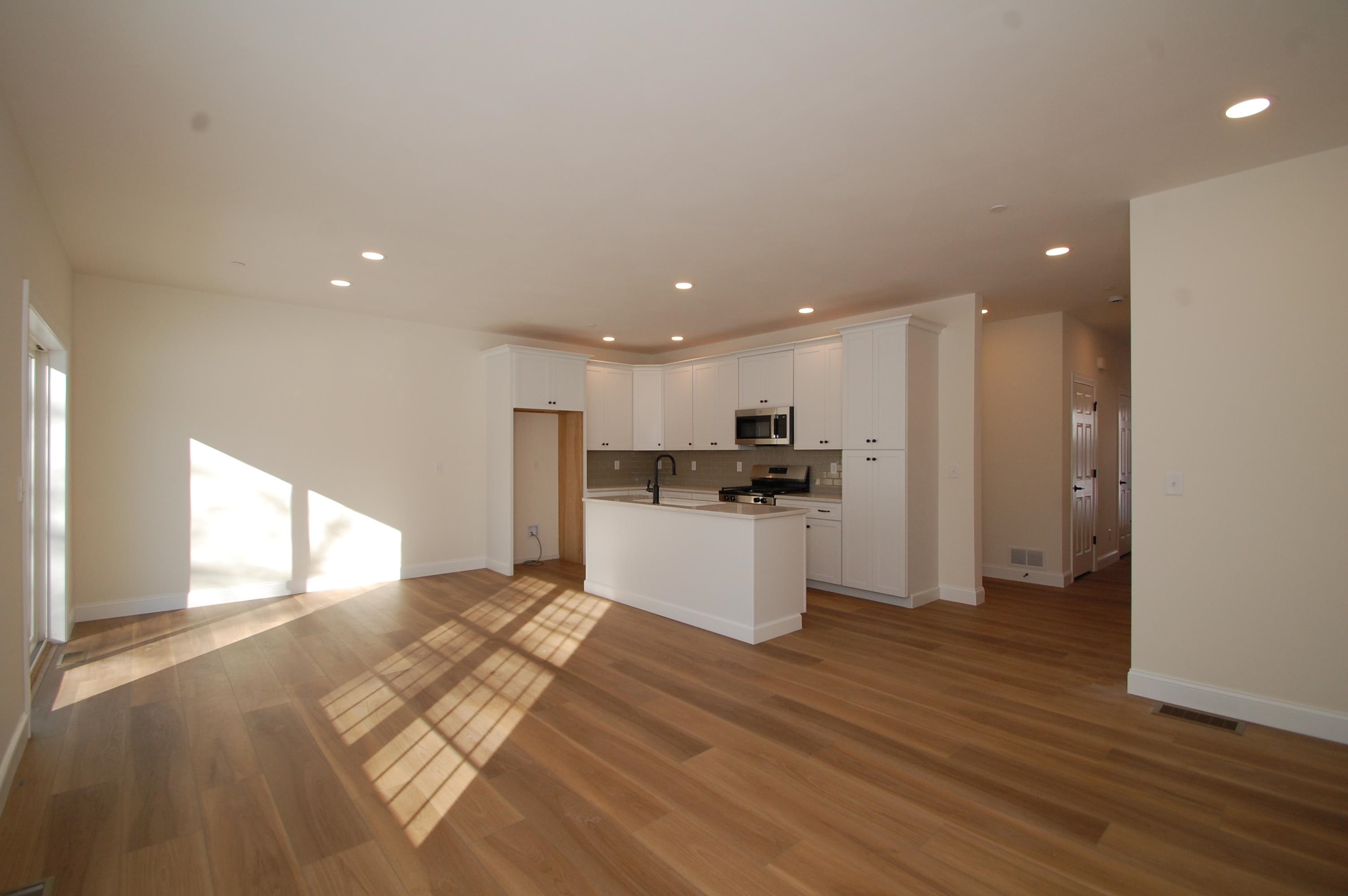 3a Dearborn Circle Property Photo 3