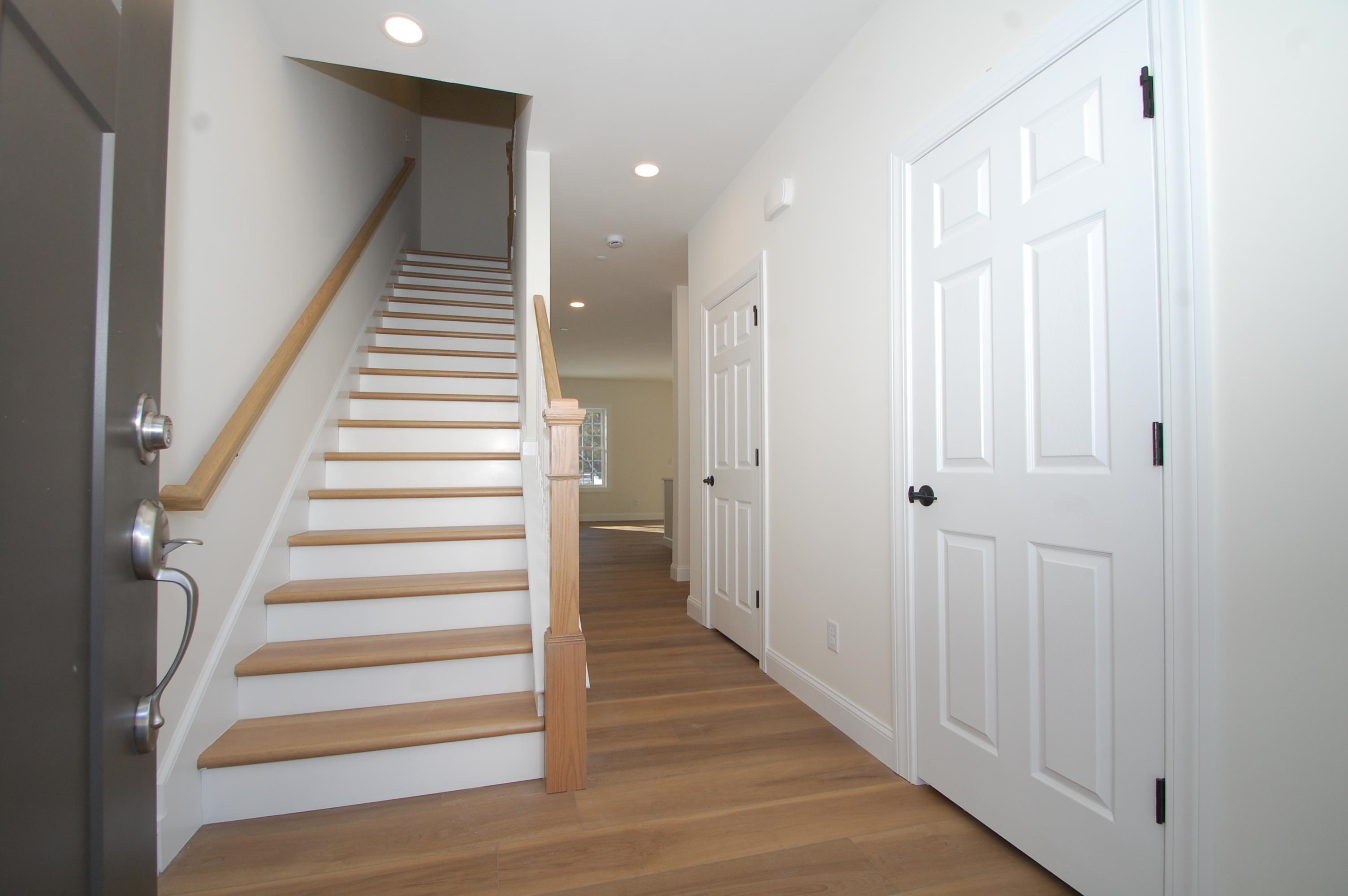 3a Dearborn Circle Property Photo 6