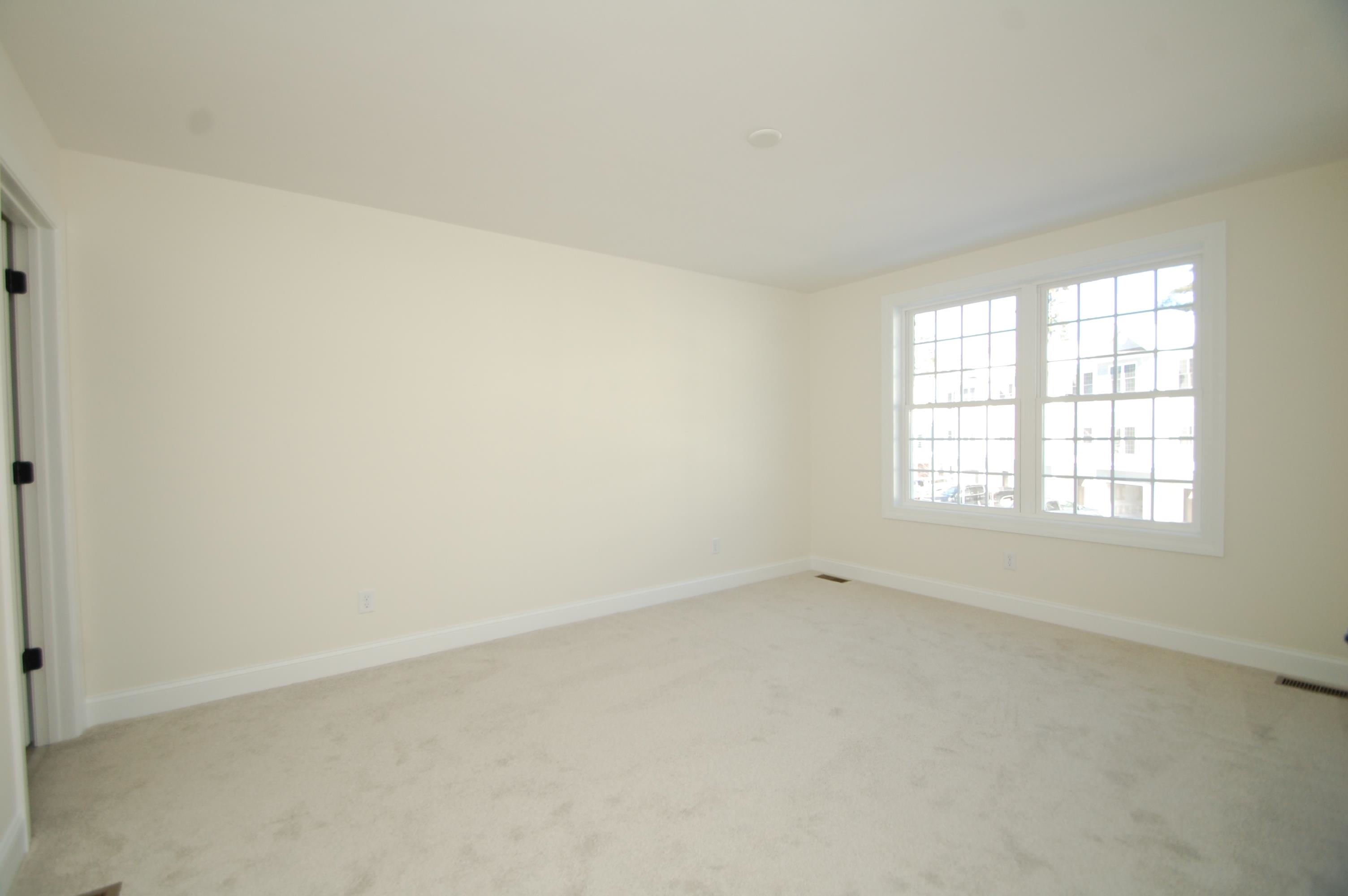 3a Dearborn Circle Property Photo 7