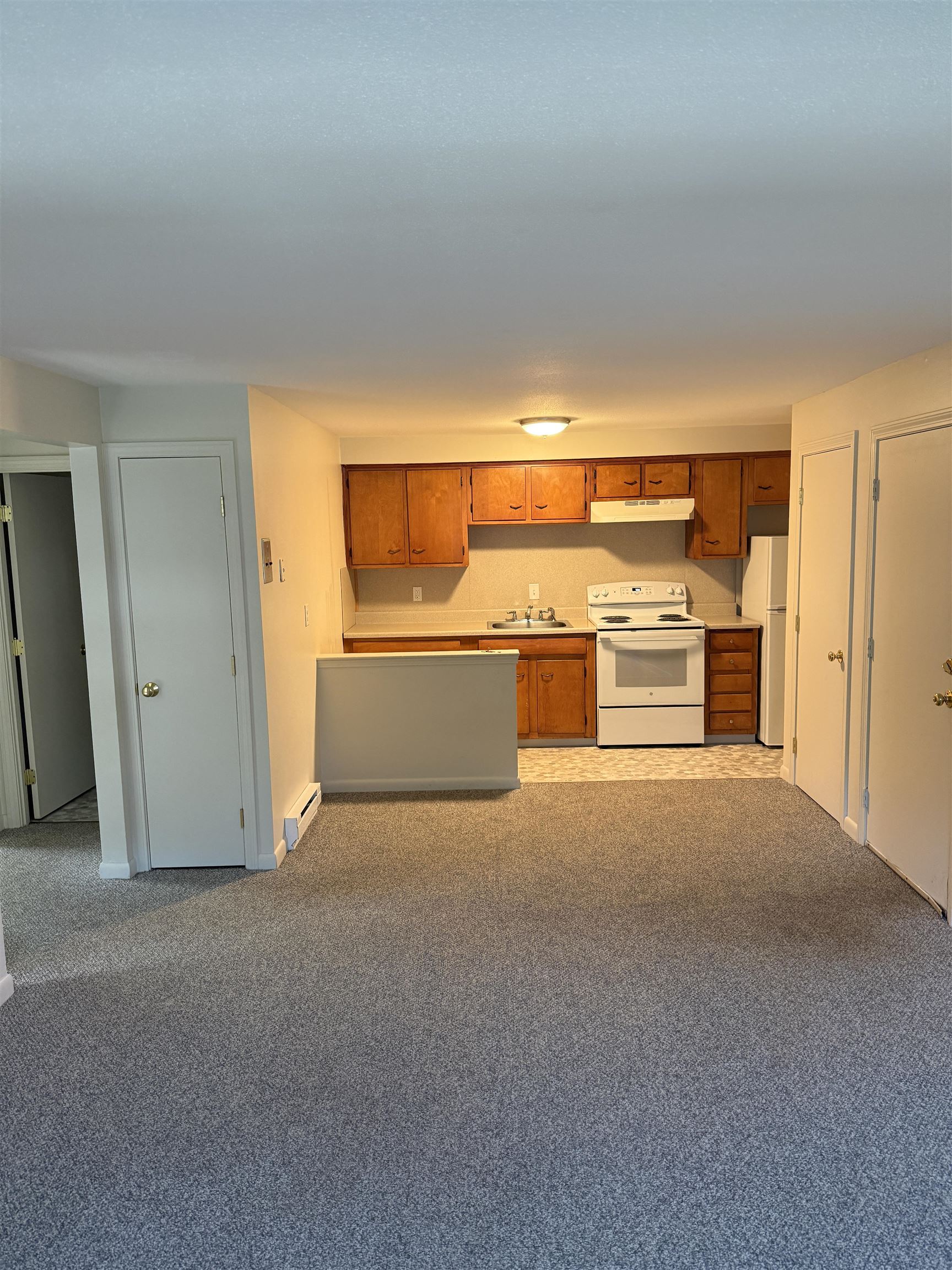 2 Grand Avenue Property Photo 3