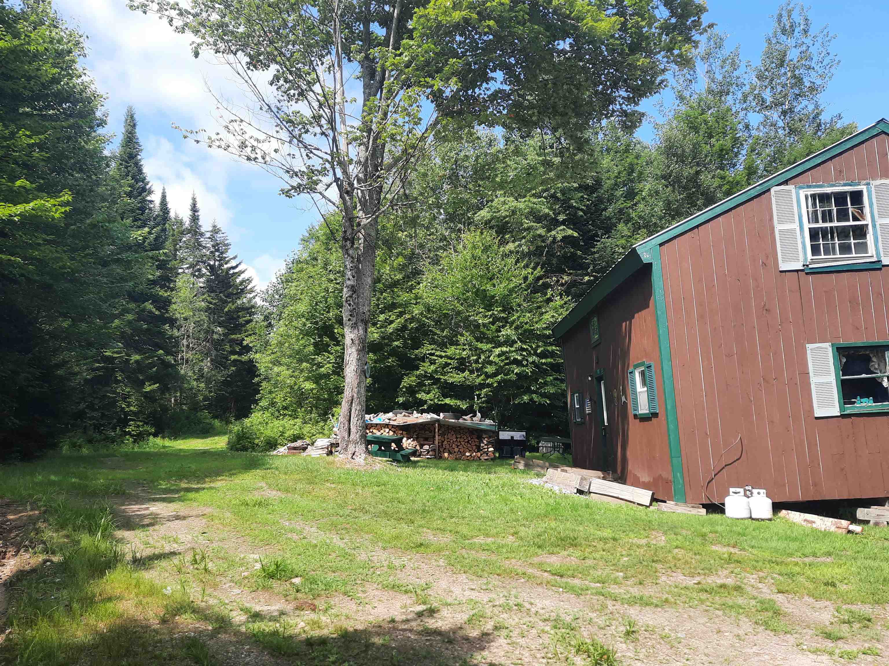 100 Mountain View Lane Property Photo 4