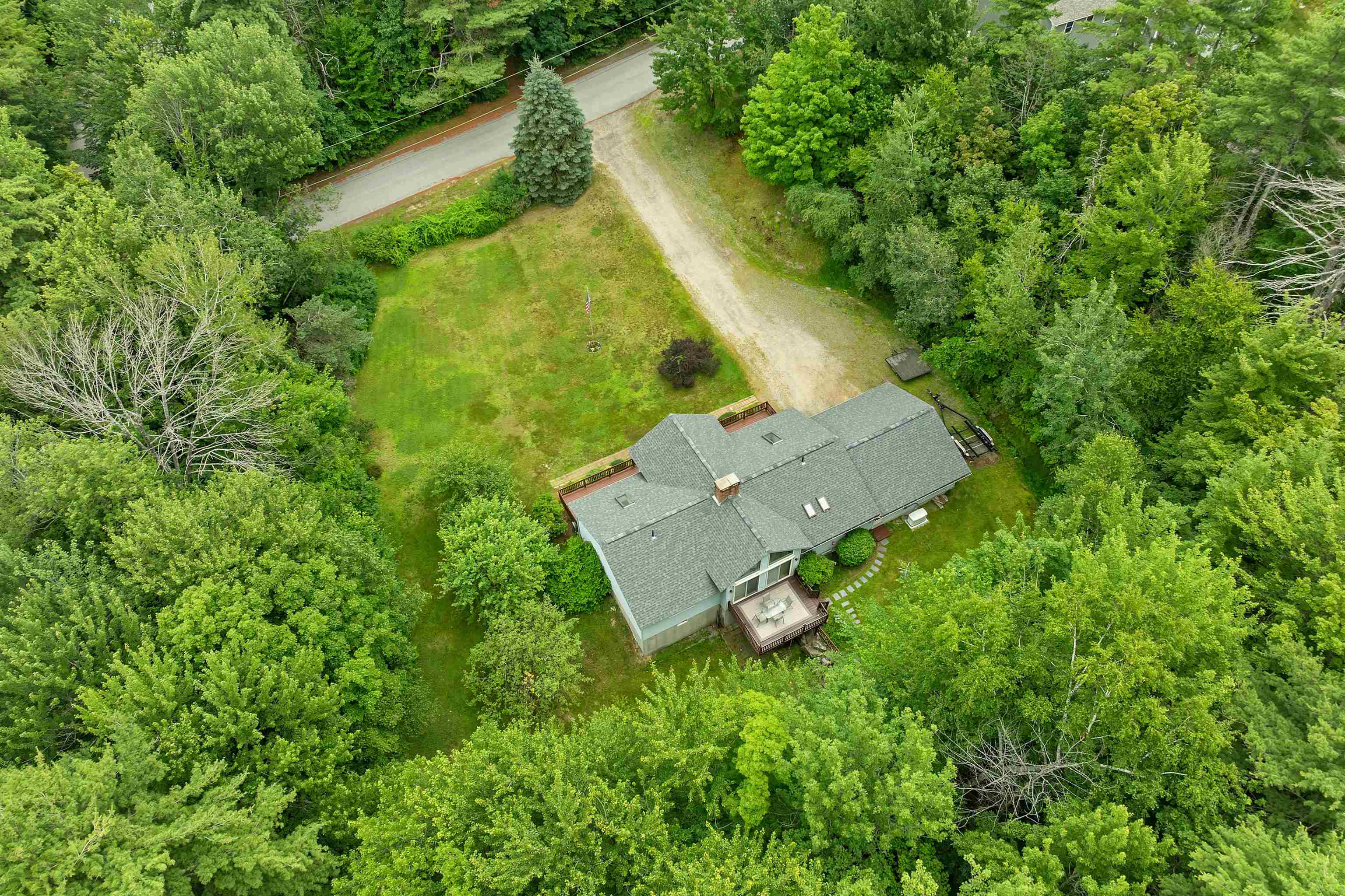 23 Cross Lane Property Photo 15