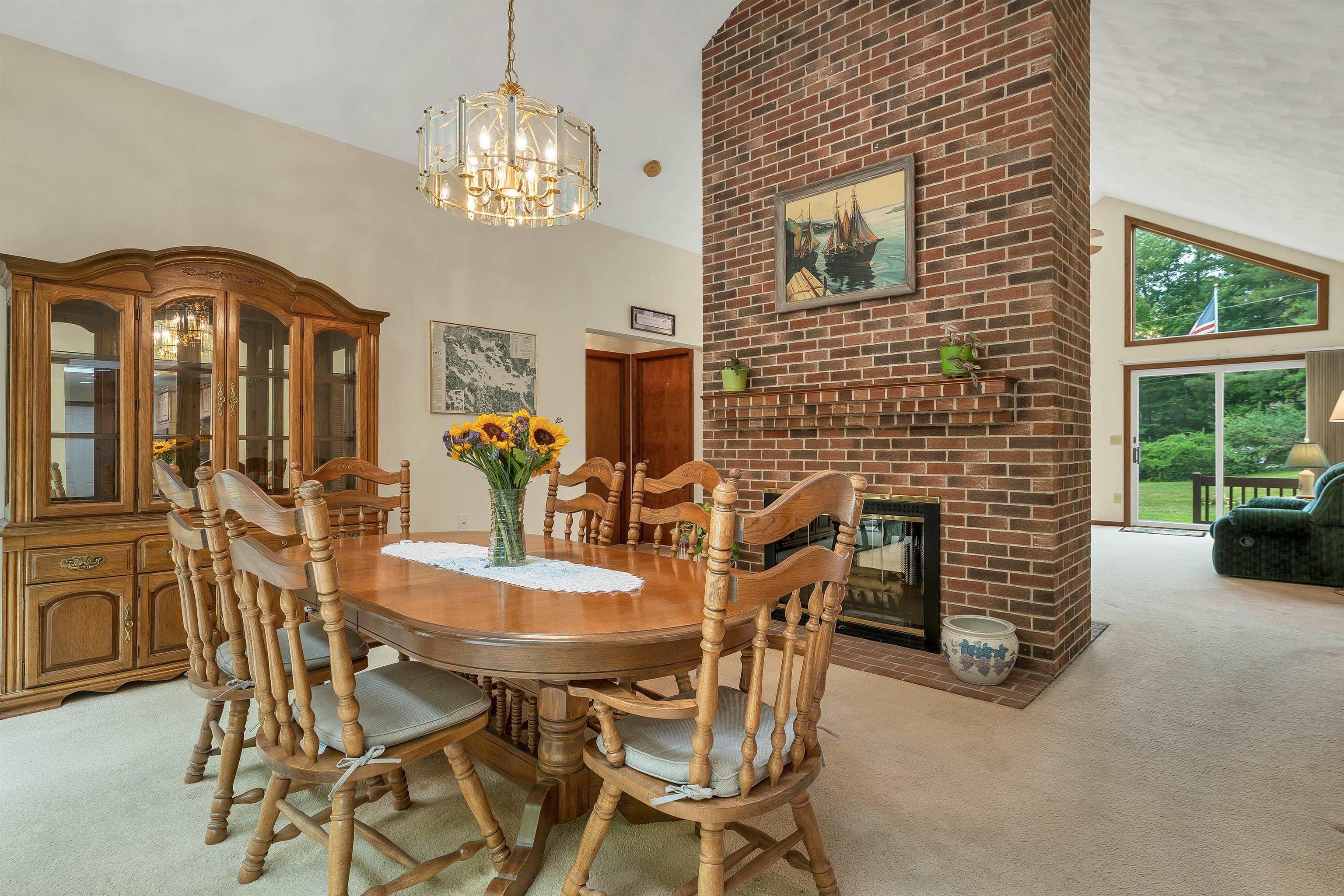 23 Cross Lane Property Photo 26