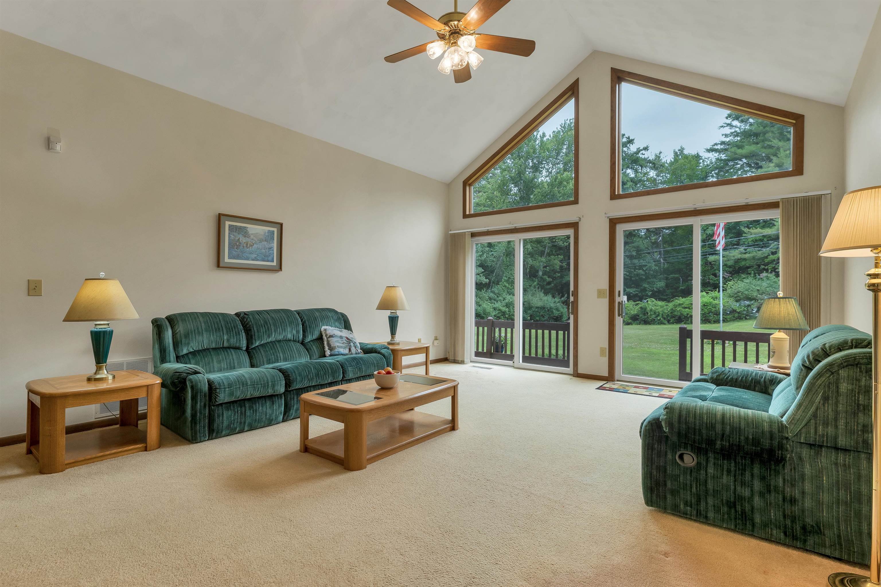 23 Cross Lane Property Photo 32