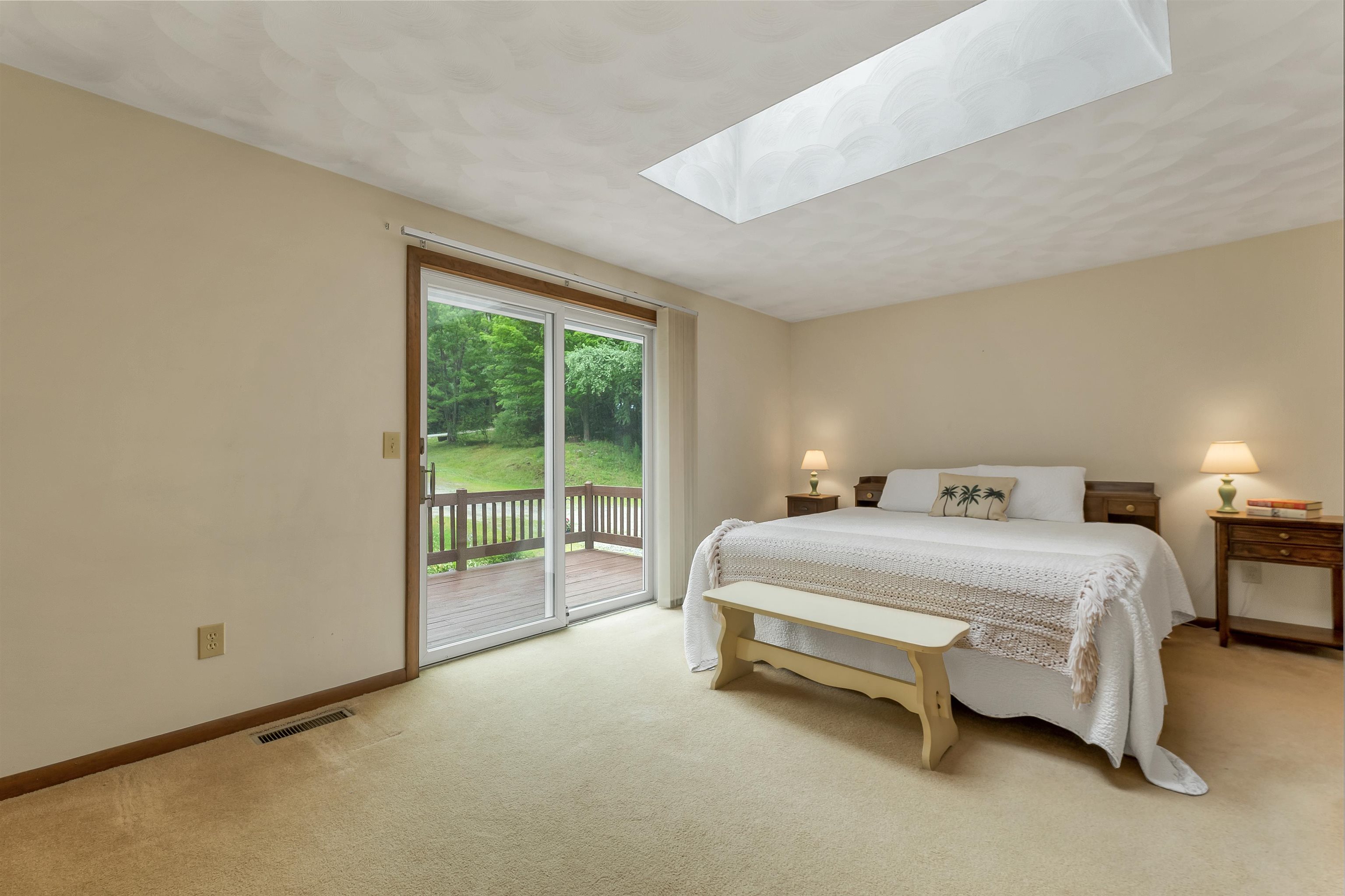 23 Cross Lane Property Photo 46
