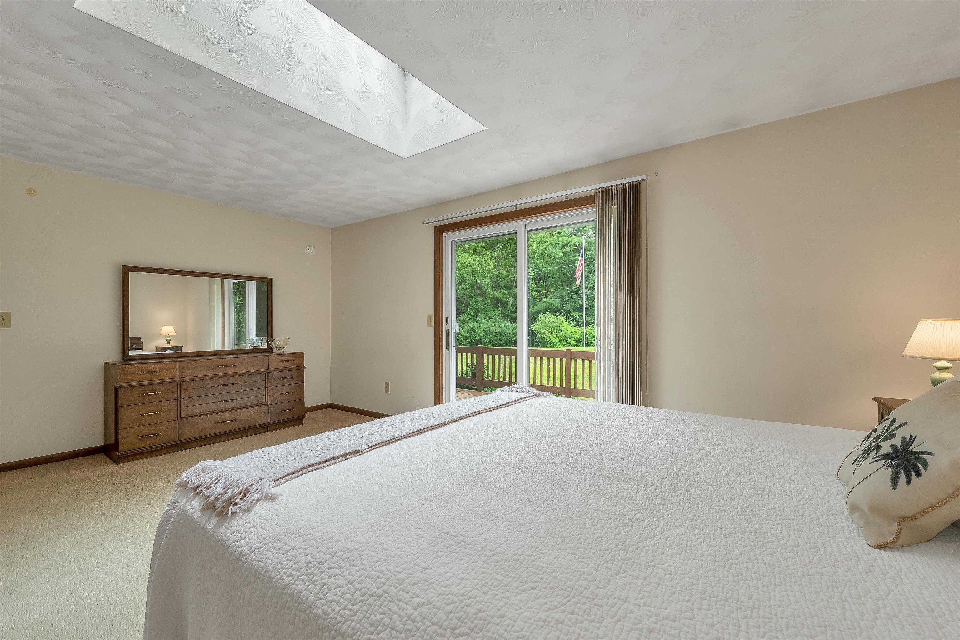 23 Cross Lane Property Photo 50