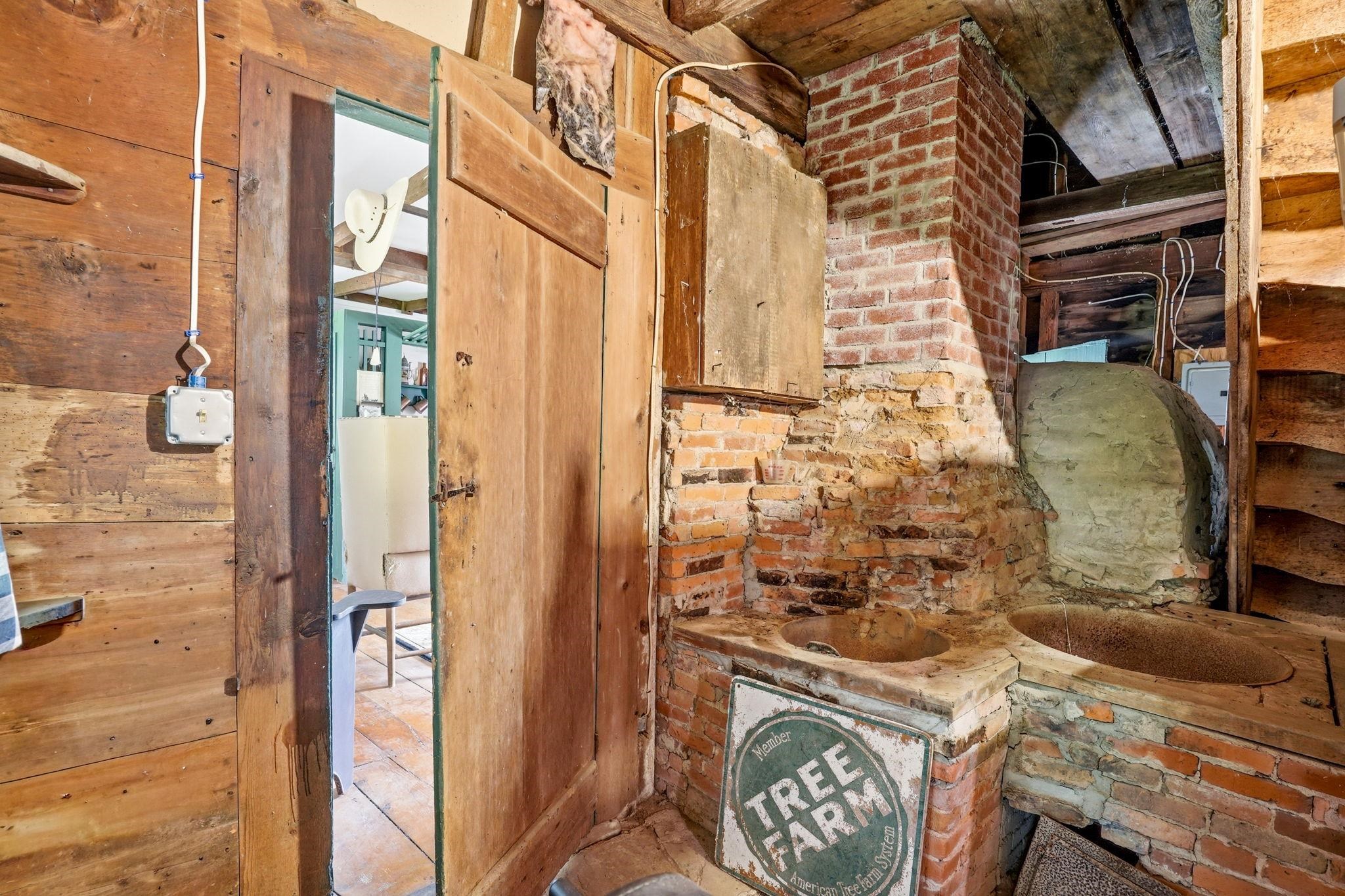 417 Stage Road Property Photo 10