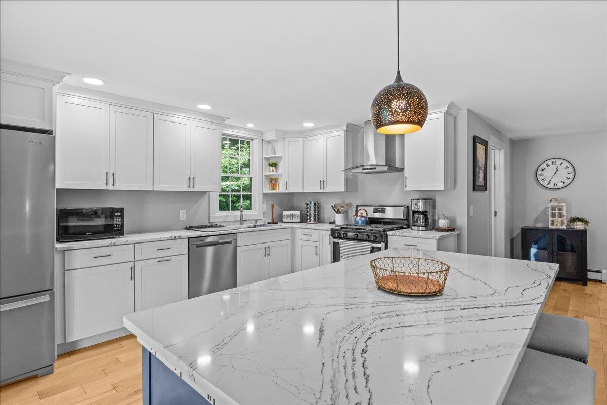 2878 Waterbury Road Property Photo 1