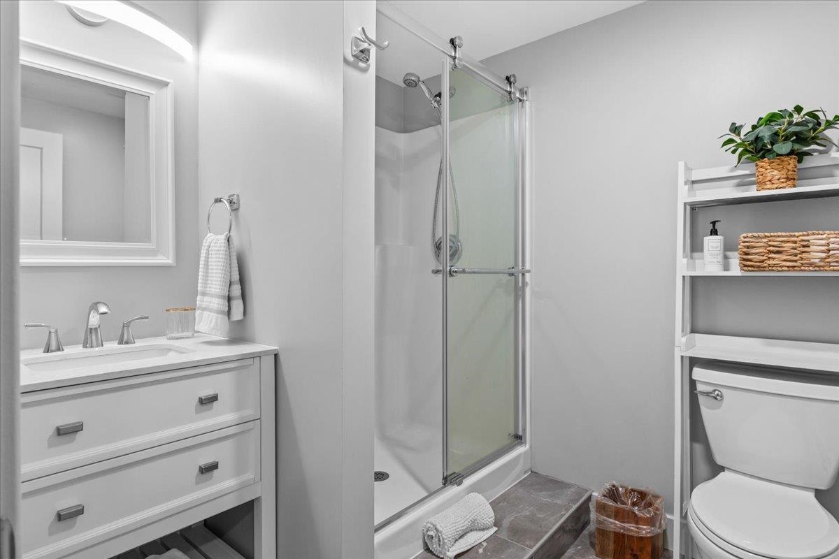 2878 Waterbury Road Property Photo 30