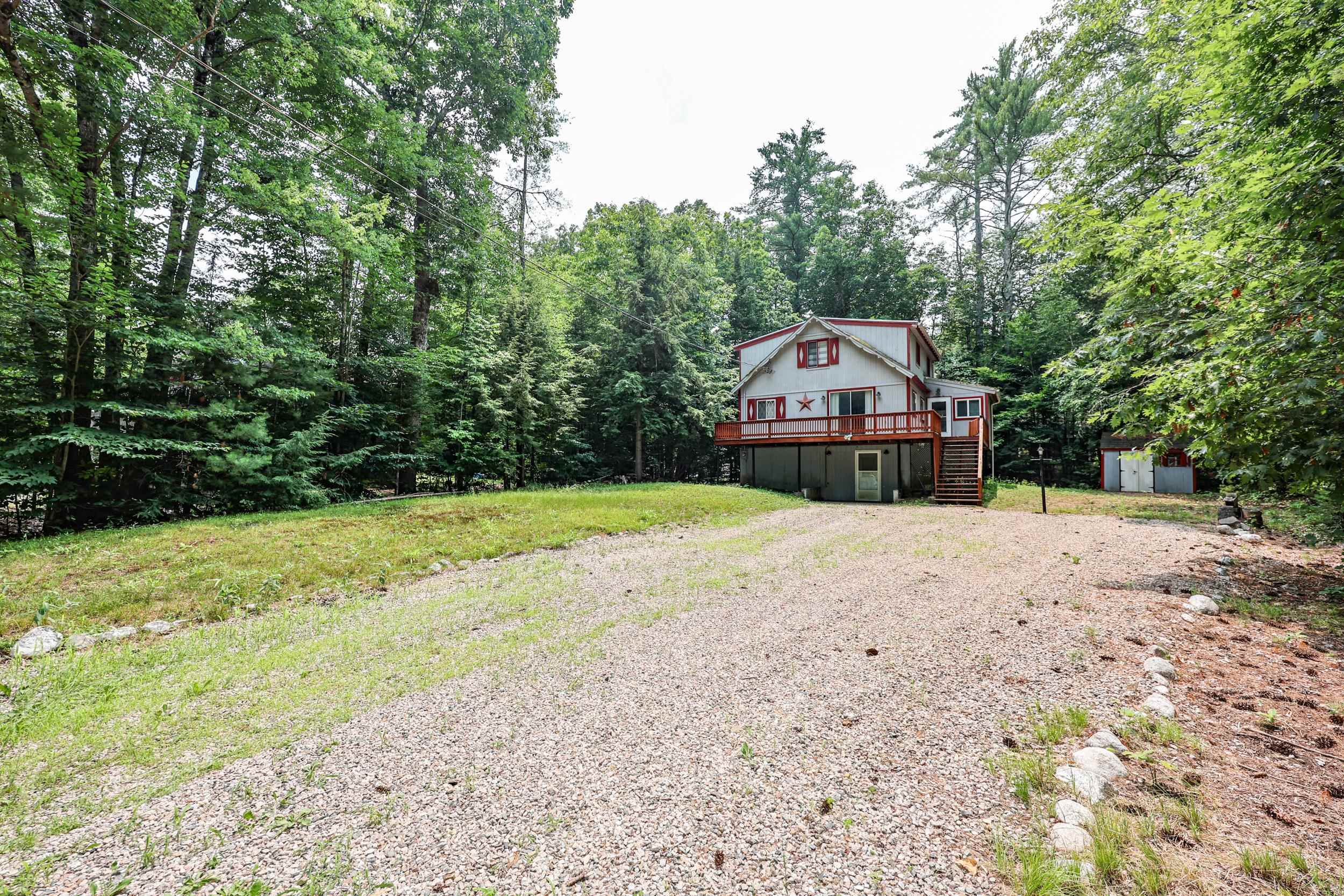 24 Shangri La Drive Property Photo 2