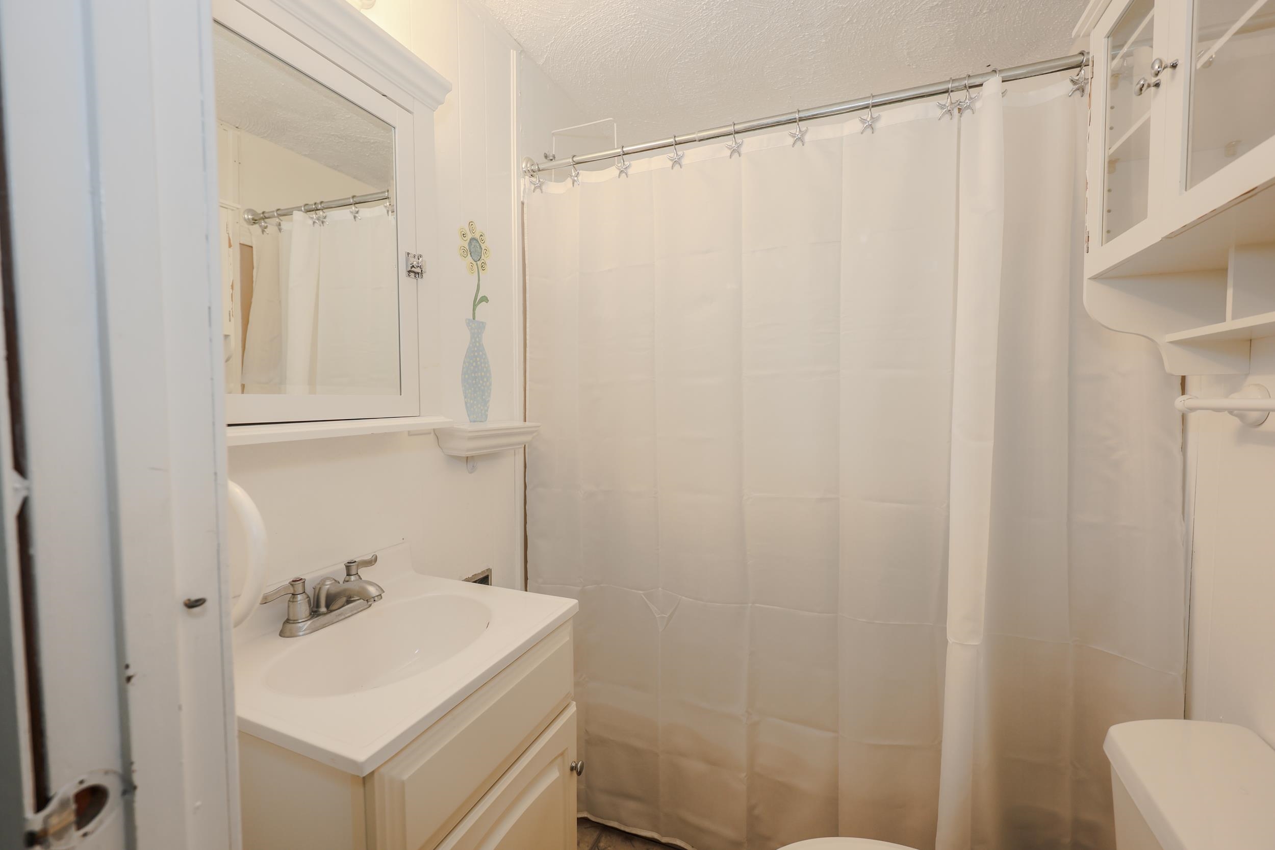 24 Shangri La Drive Property Photo 15