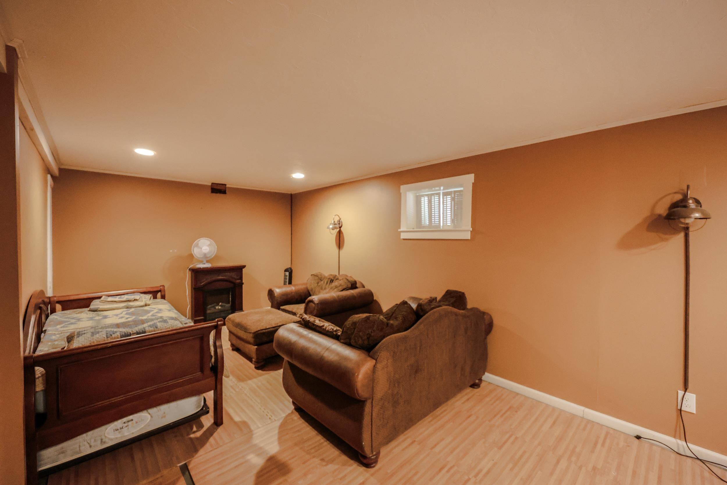 24 Shangri La Drive Property Photo 29