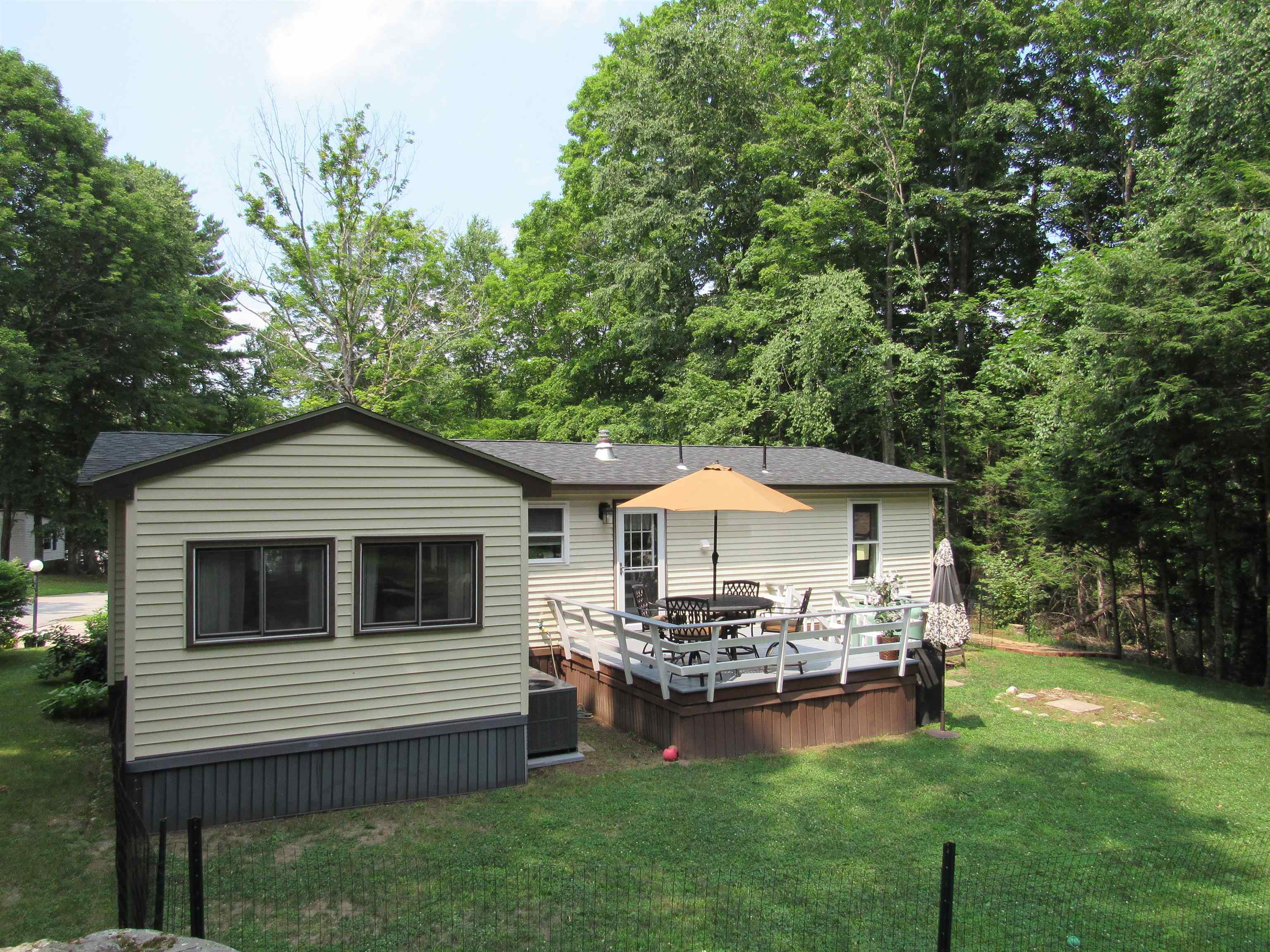 14 Rim Road Property Photo 3